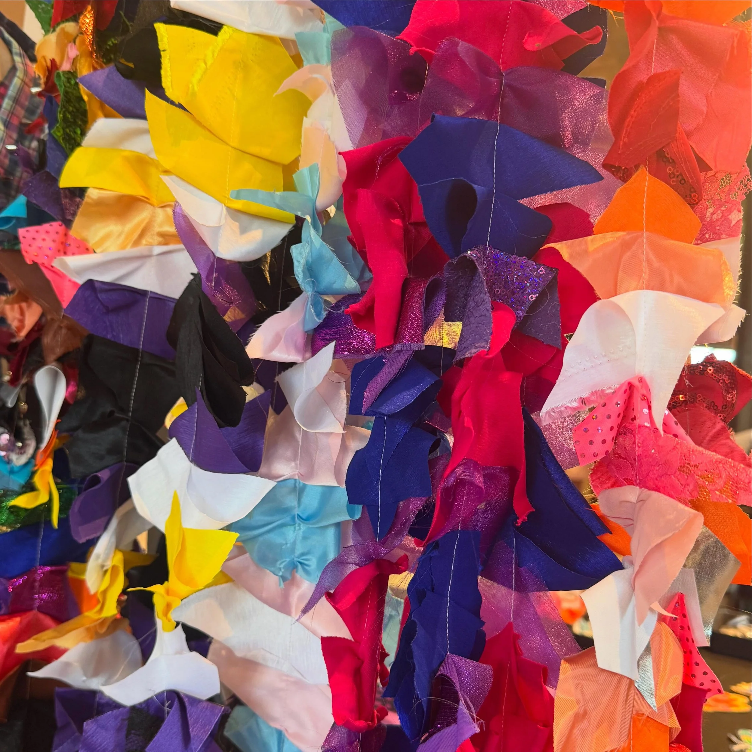 Happy Pride Baltimore! We&rsquo;re popping up at our first market this month with a fresh batch of our scrap garlands in both 6ft strand (with hanging loops!) and 40&rdquo; circle necklace lengths. Every one of our scrap garlands prevents pounds of t