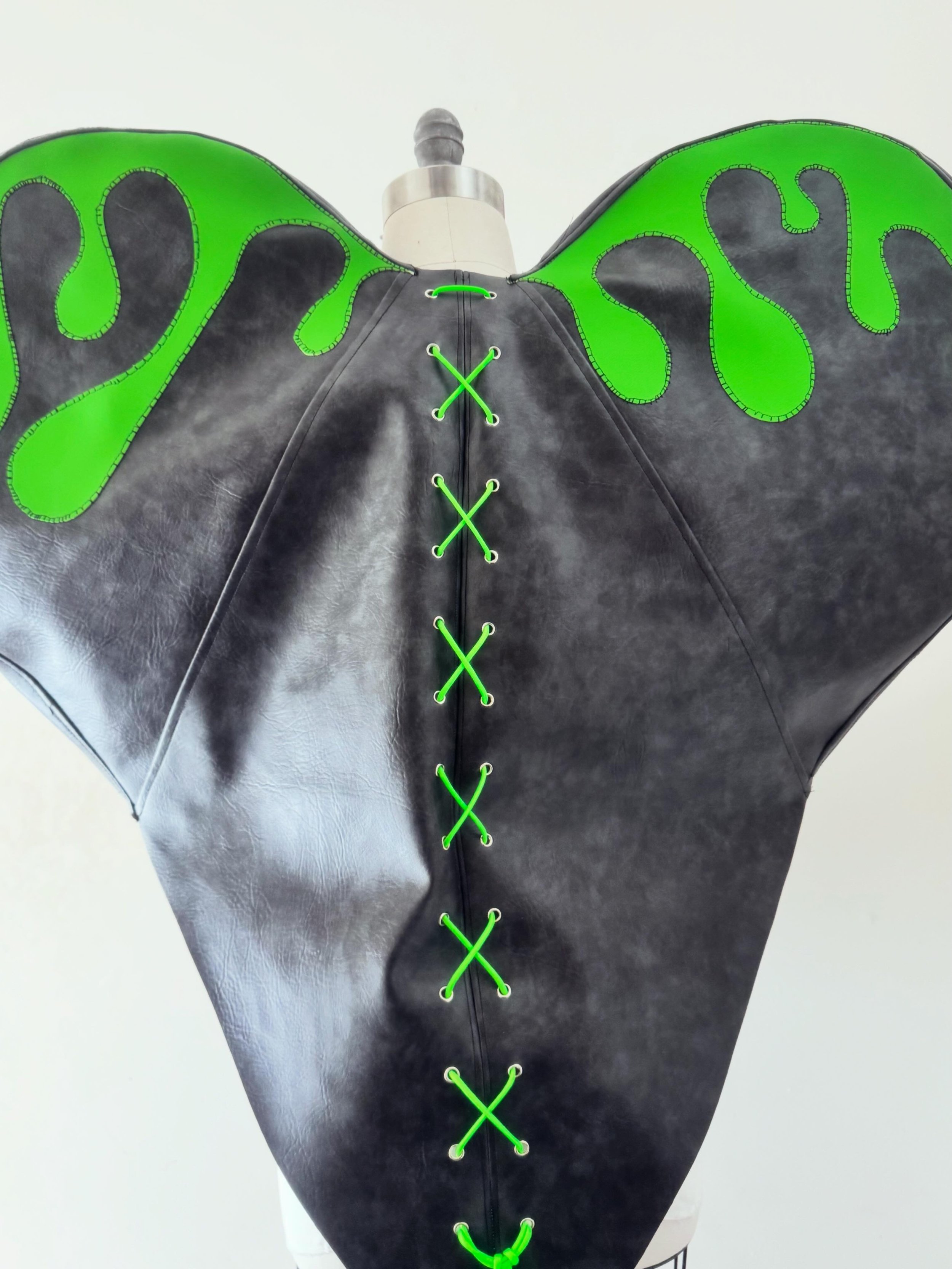 Toxic Love Performance Reveal Coat | OSFM