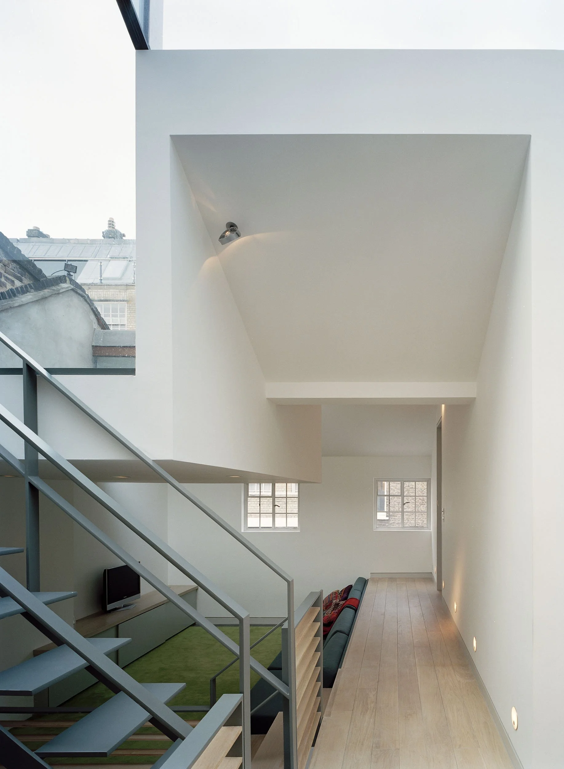 dive-mews-a-7.jpg
