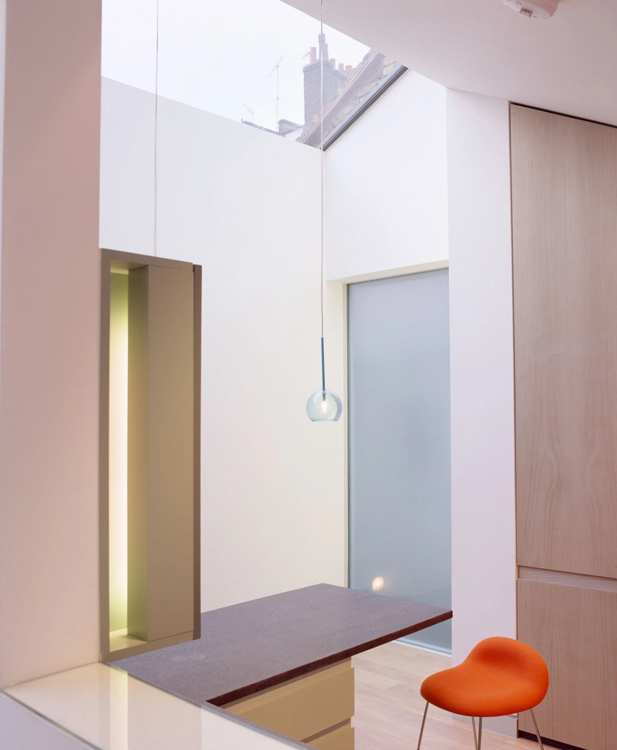 dive-mews-j-4.jpg