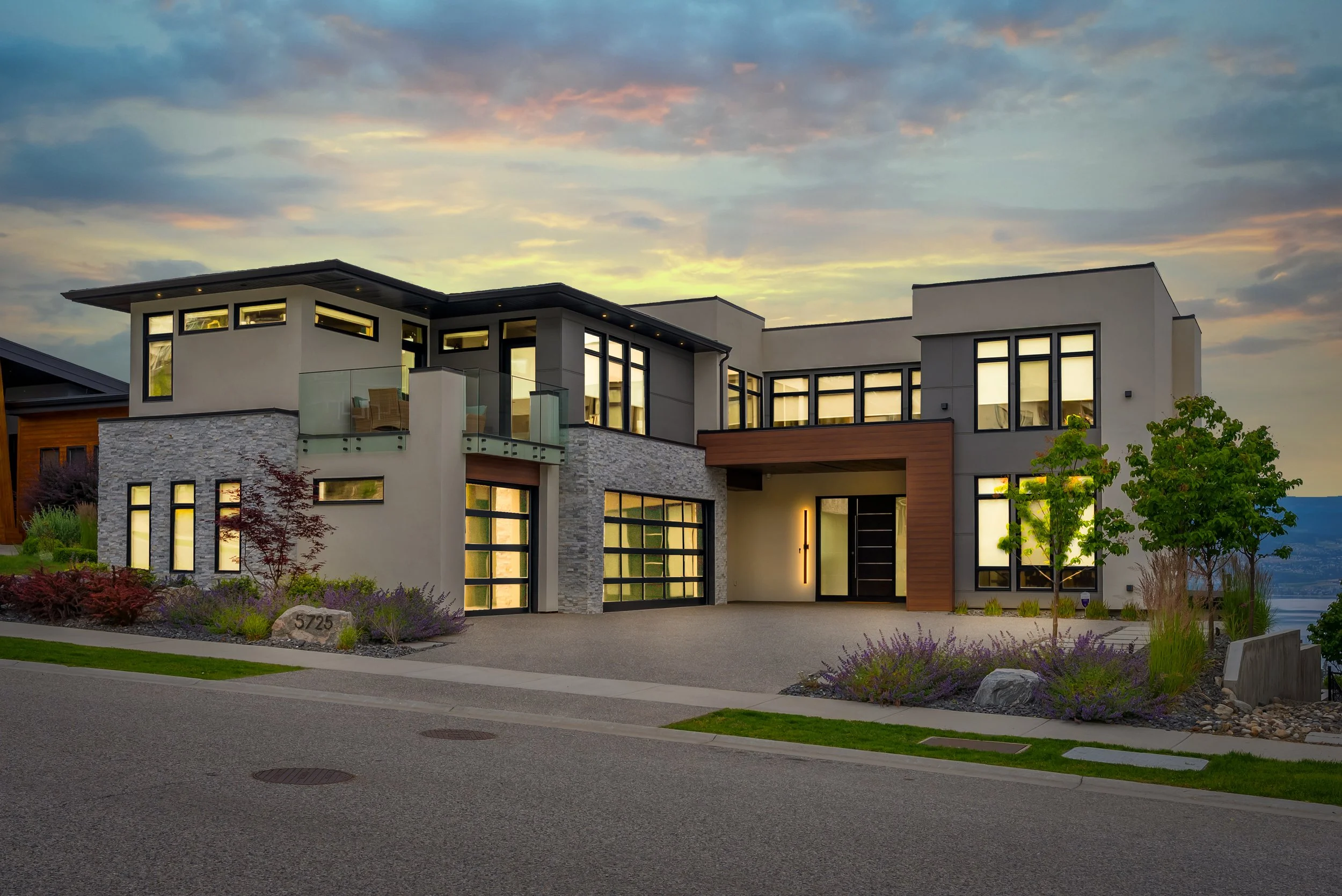 5725 Mountainside1.jpg