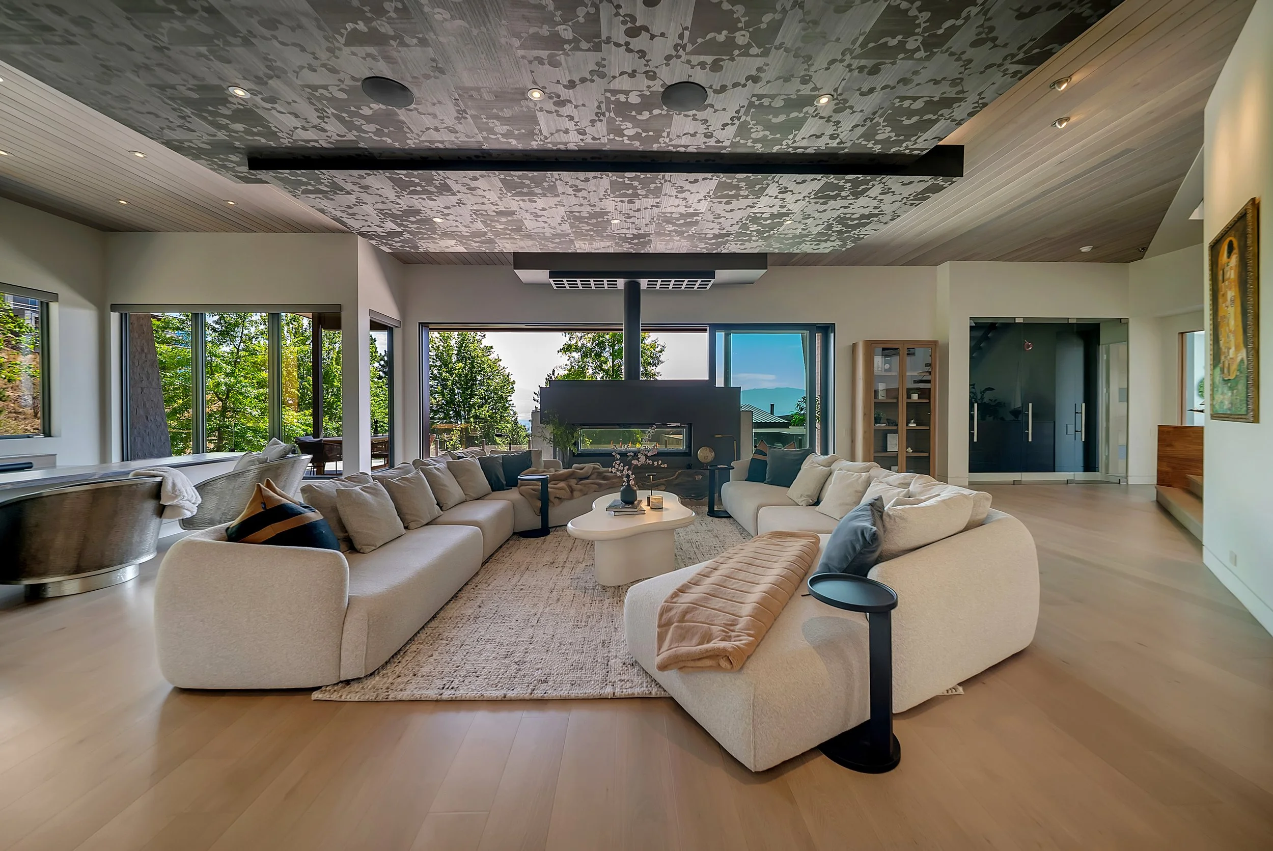 Highpointe Interior32.jpg