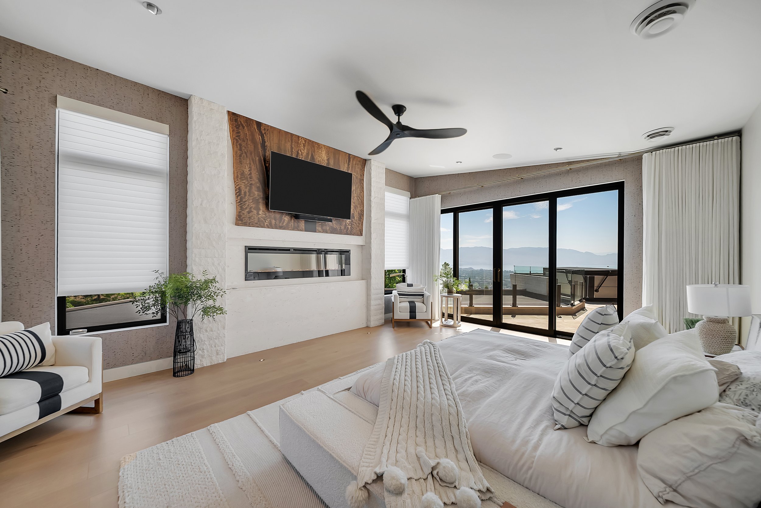 Highpointe Interior76.jpg