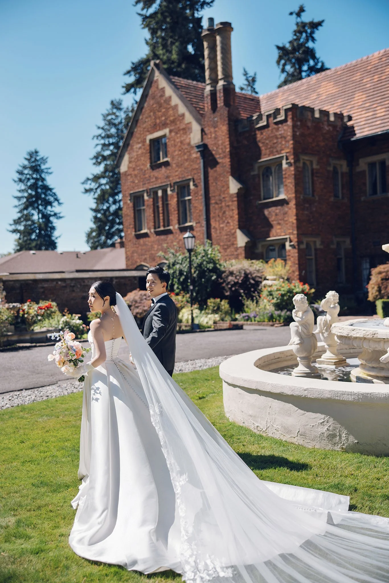 thornewood castle of Seattle C1.jpg