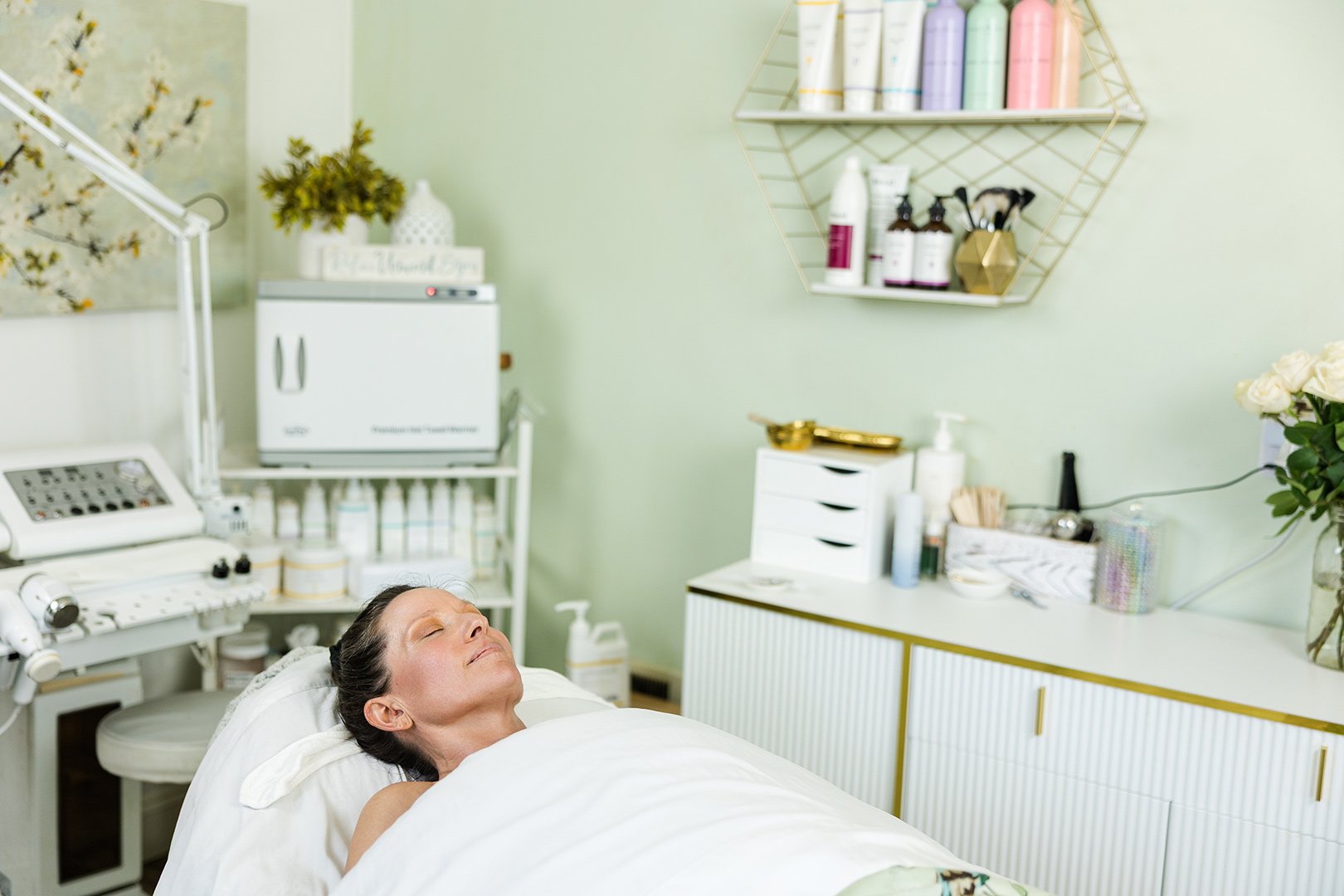 Microneedling facial in Bend, Oregon at Sage & Honey Spa