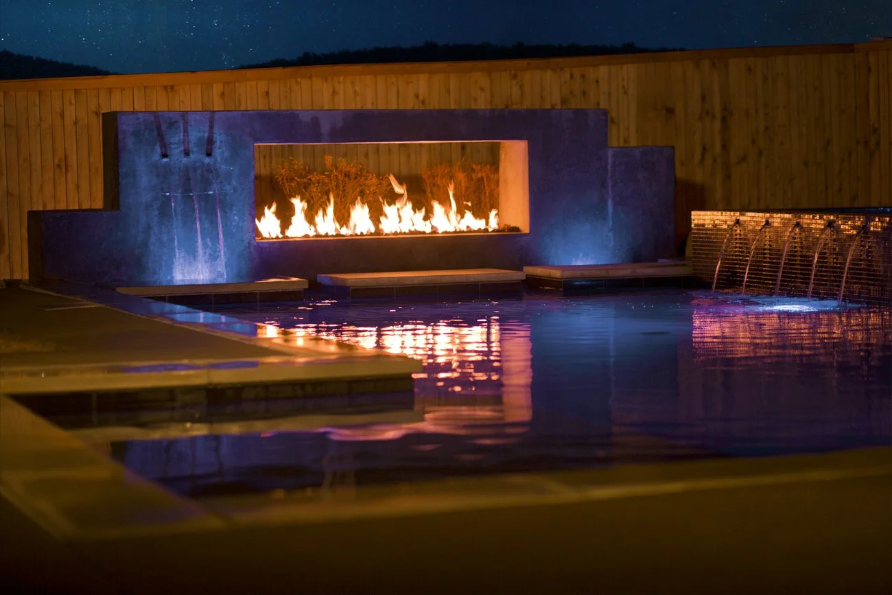 h linear Fire feature modern pool.JPG