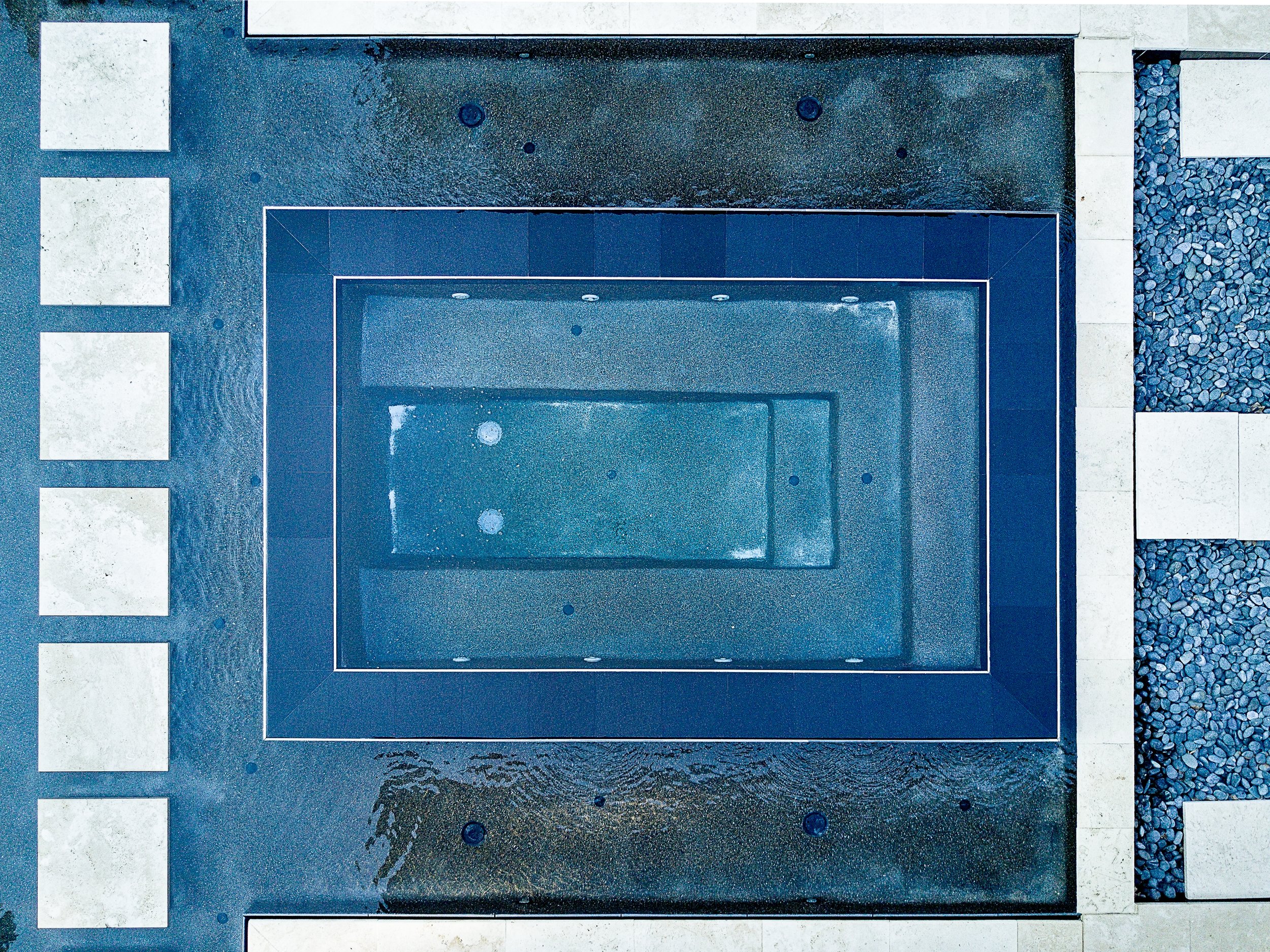 Vanishing Edge Spa.jpg