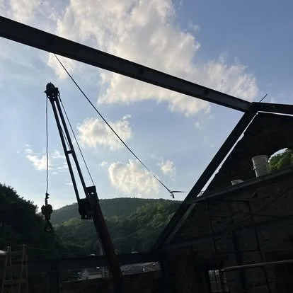 Ridge beam.