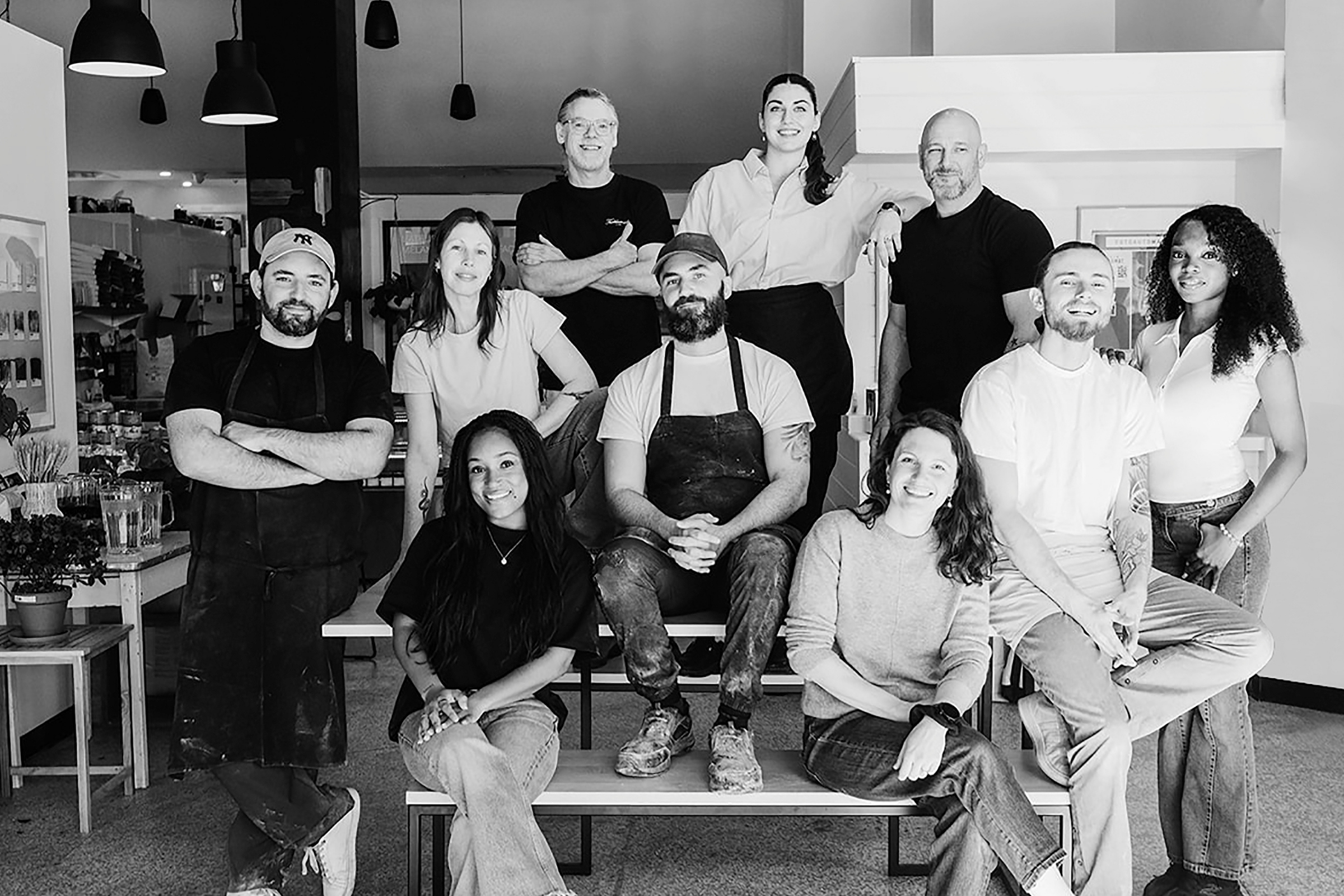 Équipe La Bête à Pain en noir et blanc – Boulangerie artisanale Montréal