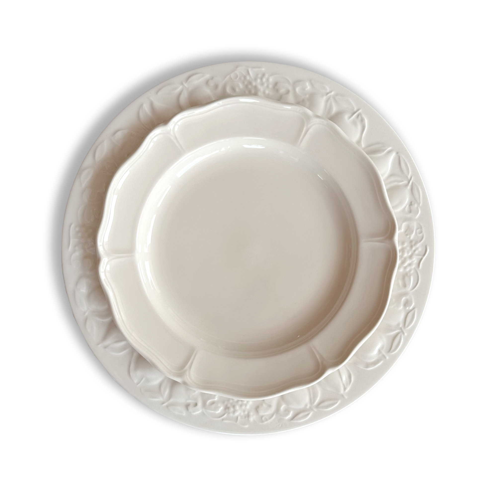 Dinner and salad plate from the Bianca Collection curated by Second Course Table.