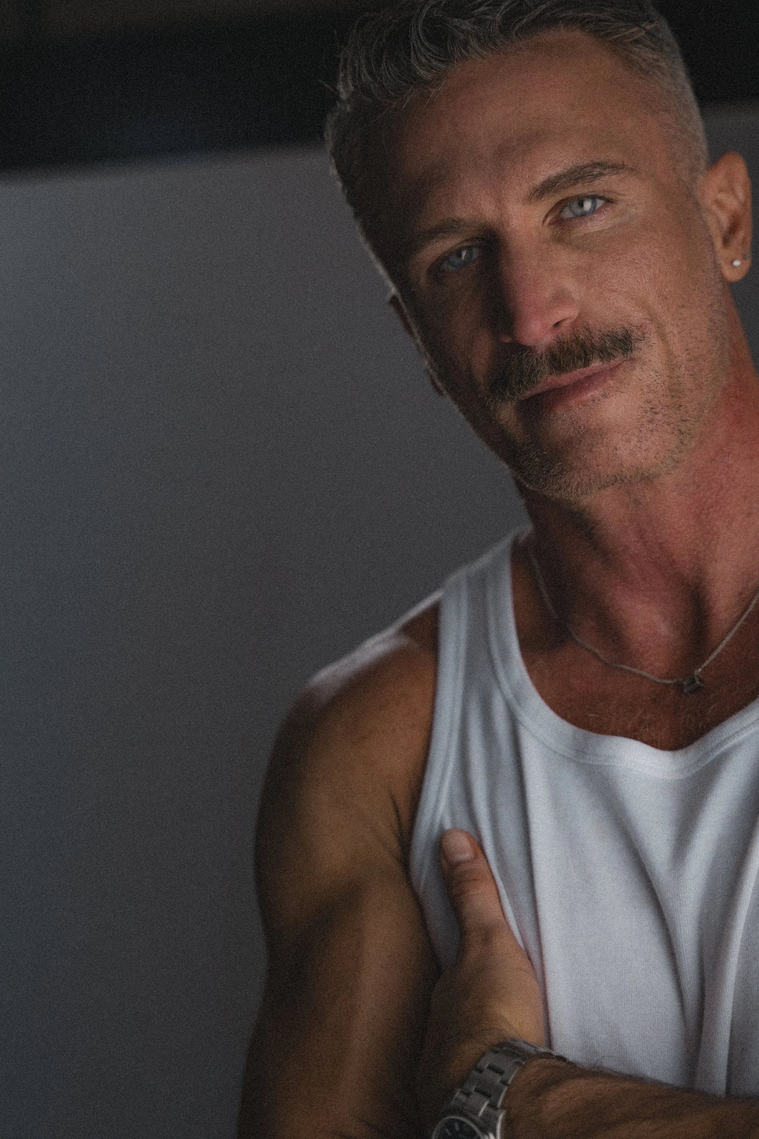 JOHN ARTHUR-1380724.jpg