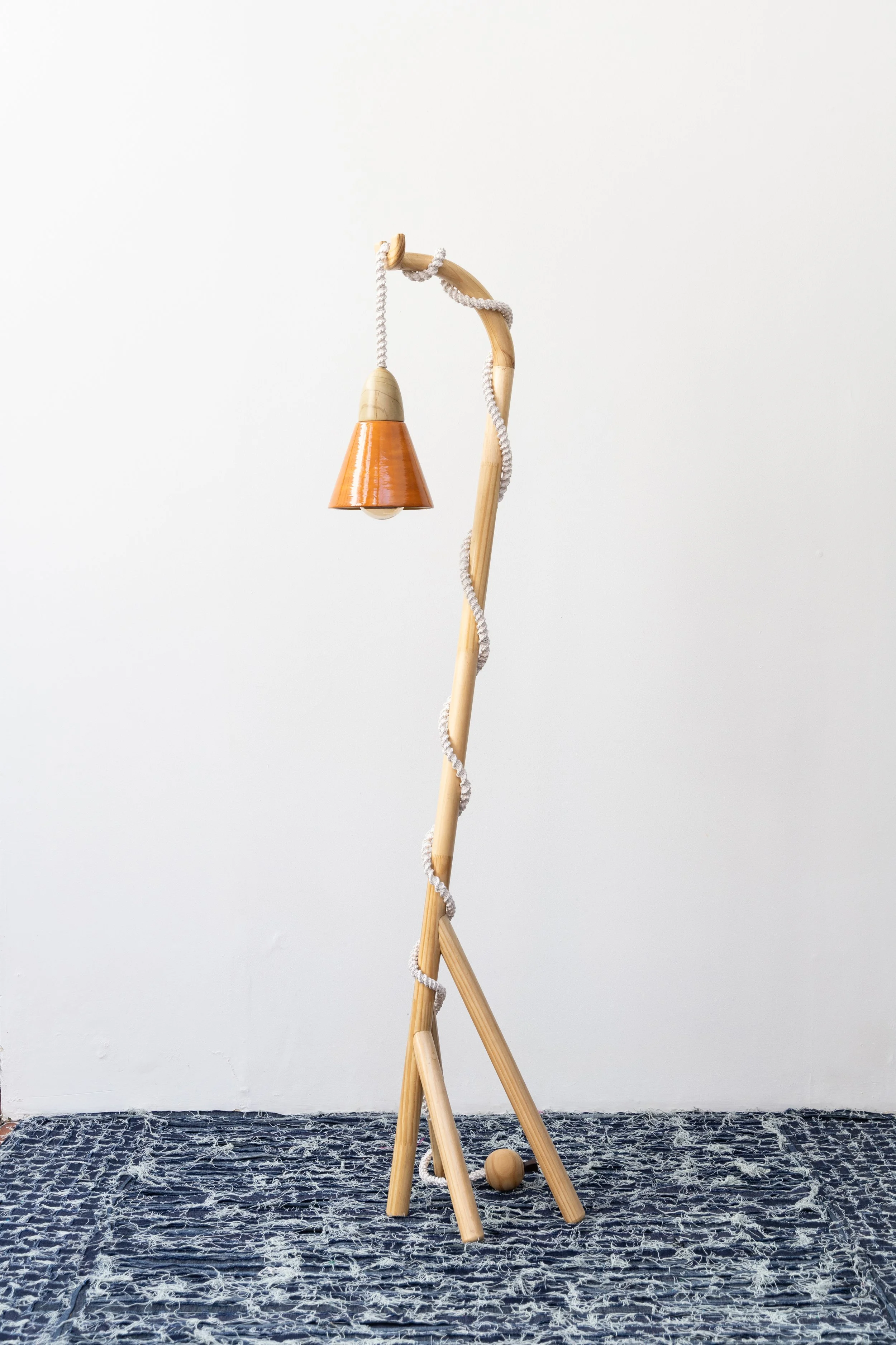 standing_lamp4.jpg