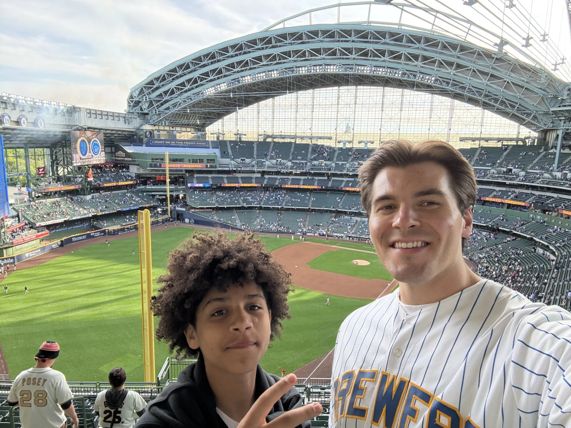 A BIG thank you to the @brewers for their continued partnership! ⚾💙

We're incredibly grateful to the Brewers Buddies Ticket Program for providing tickets that allow our Bigs and Littles to enjoy a memorable day at the ballpark together. Experiences