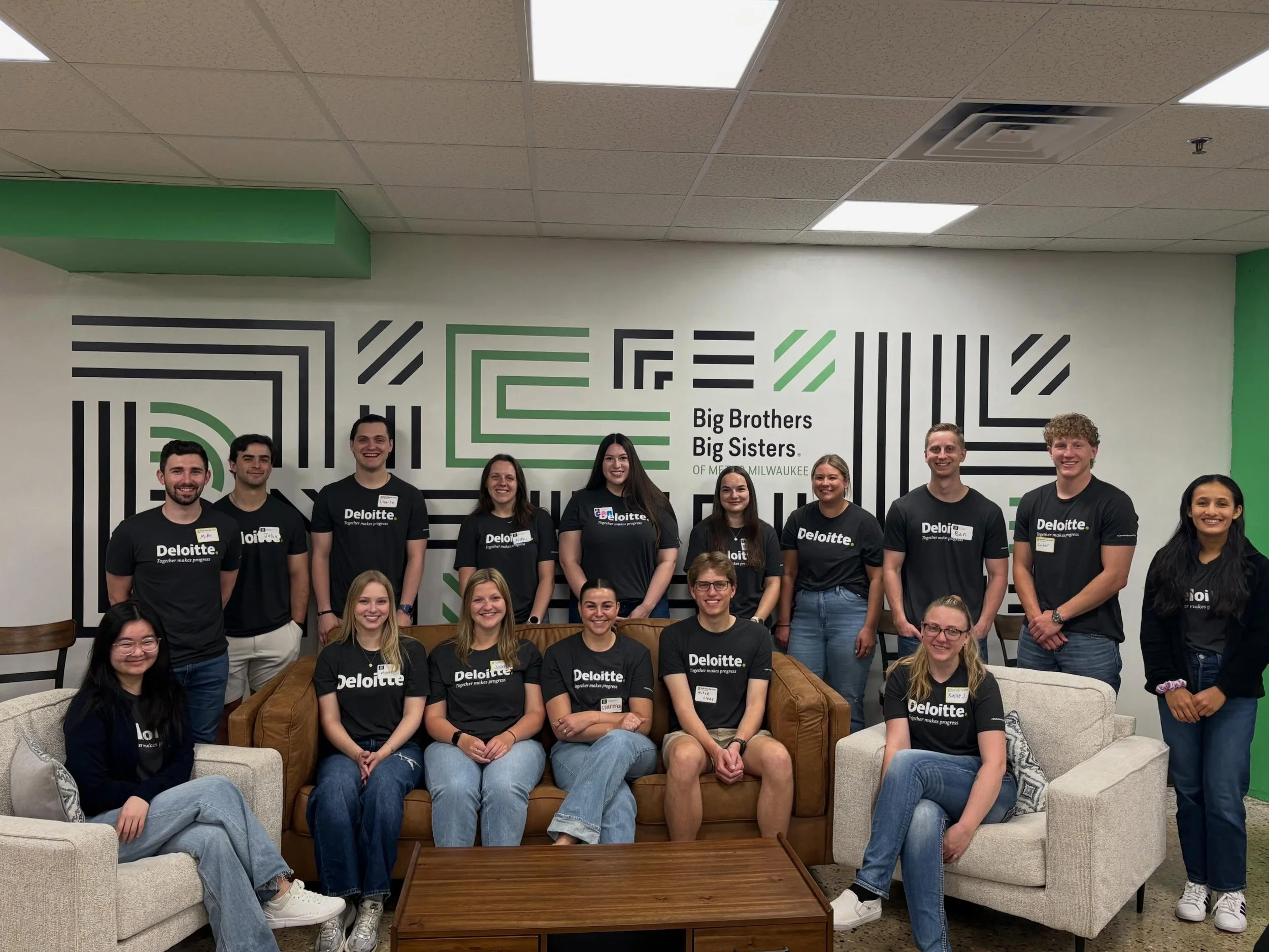 A BIG thank you to the Deloitte volunteers who joined us today for their annual #DeloitteImpactDay! We are grateful for their time working together on various projects that support our programming. 

Your time, energy, and commitment help strengthen 