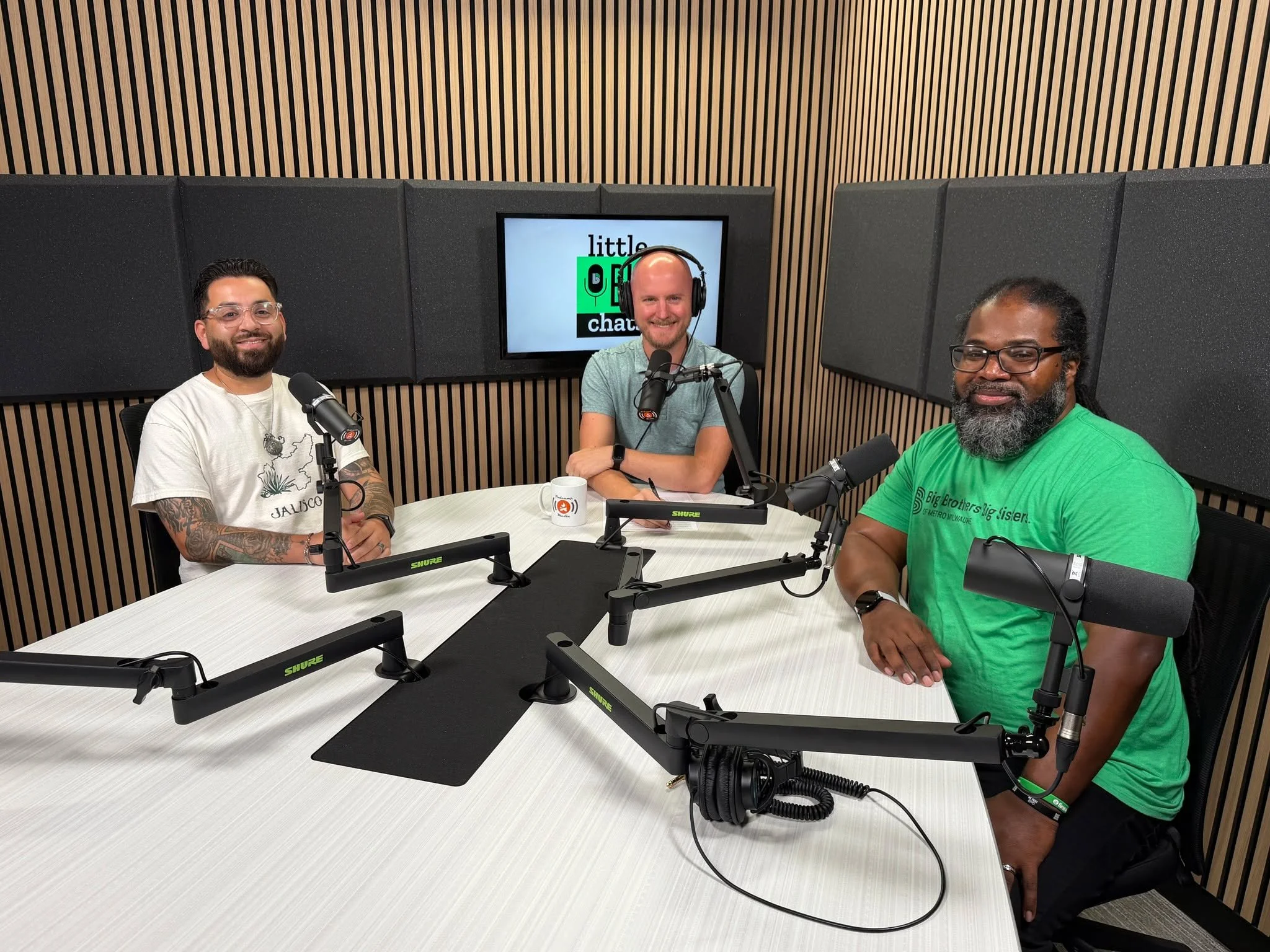 This month on the little Big chats podcast we had 2 BBBS staff members Anthony and Adrian!💚😎

Adrian is our bilingual match-support specialist and Anthony is our Community Engagement officer. Both are crucial to the work we do here and for the miss