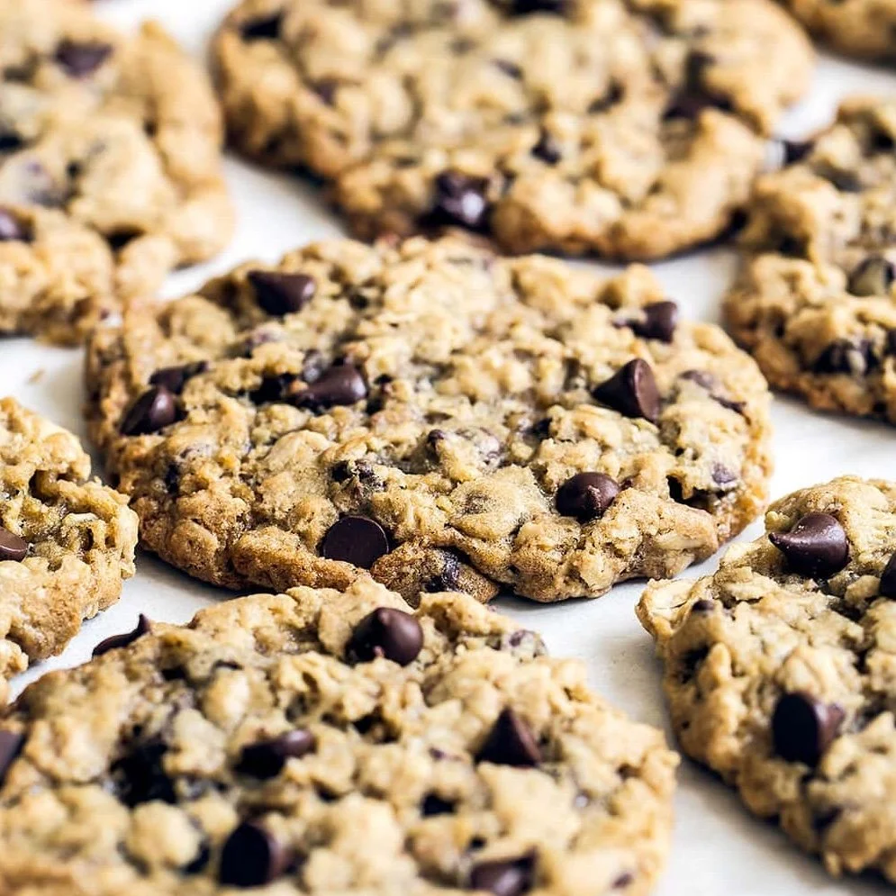 Soft & Chewy Oatmeal Chocolate Chip Cookies
