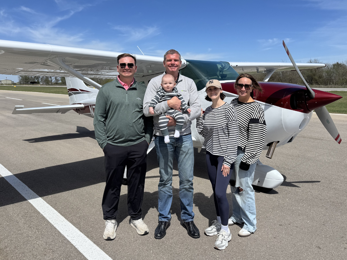 Kessler family with N75635
