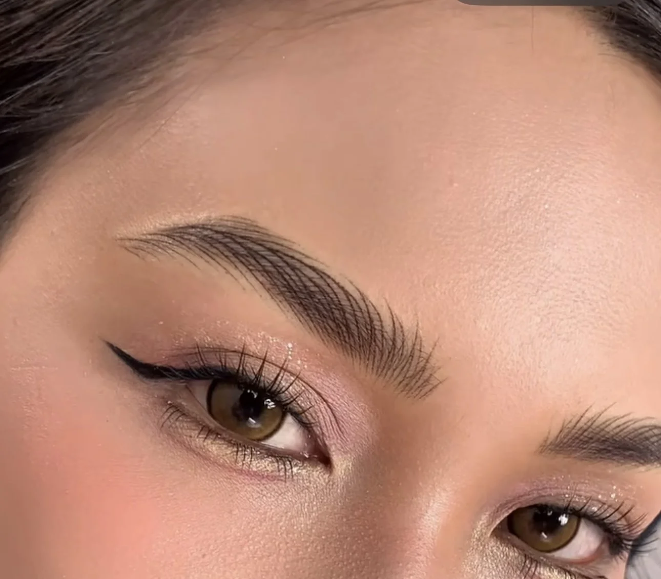 Trucco semipermanente: Sopracciglia, Eyeliner, Labbra