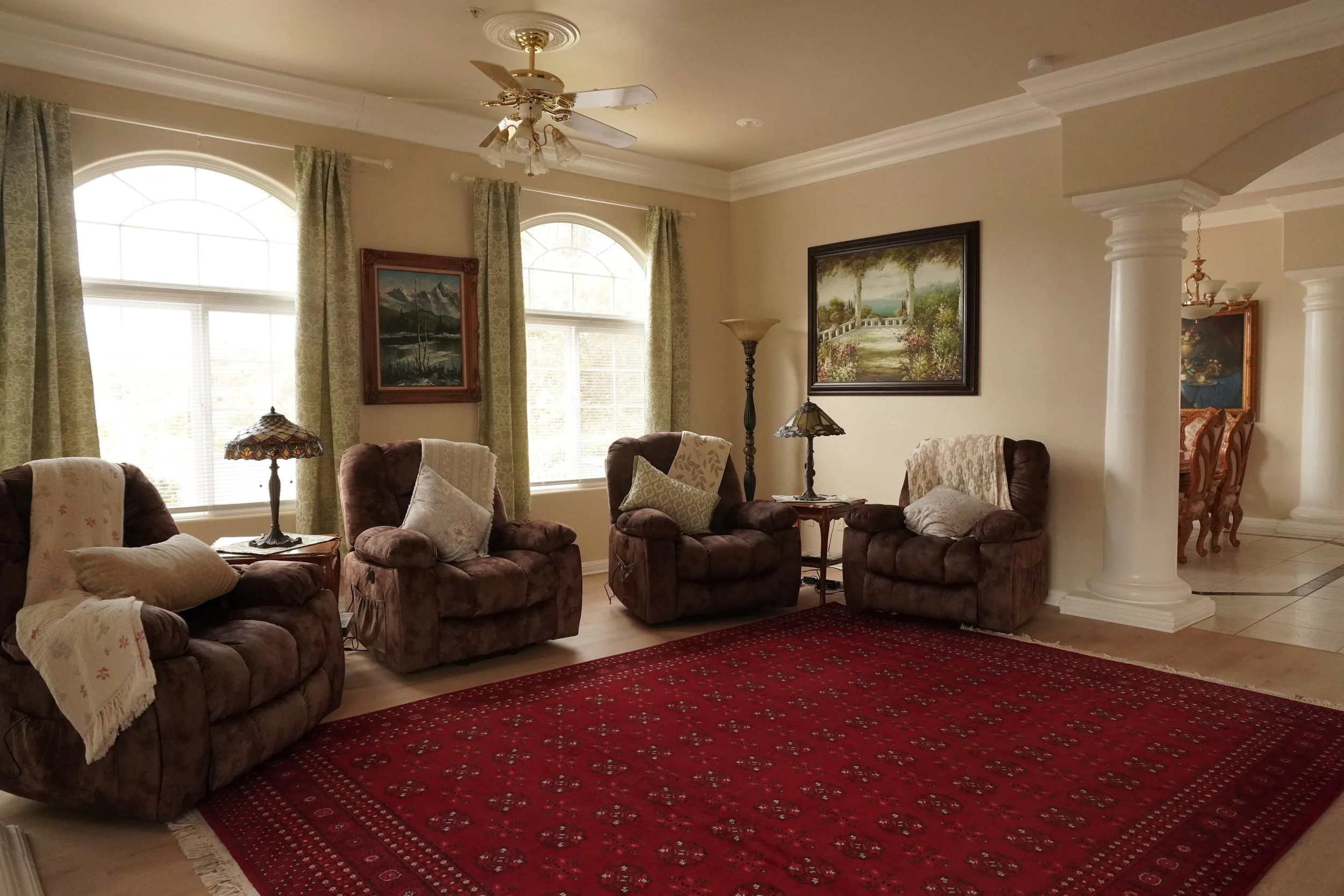 RCFE Living Room vista ca