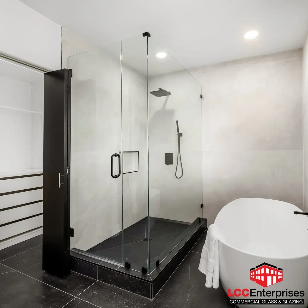 Custom Shower Enclosures for Multifamily and Hospitality Projects: What Developers Need to Know