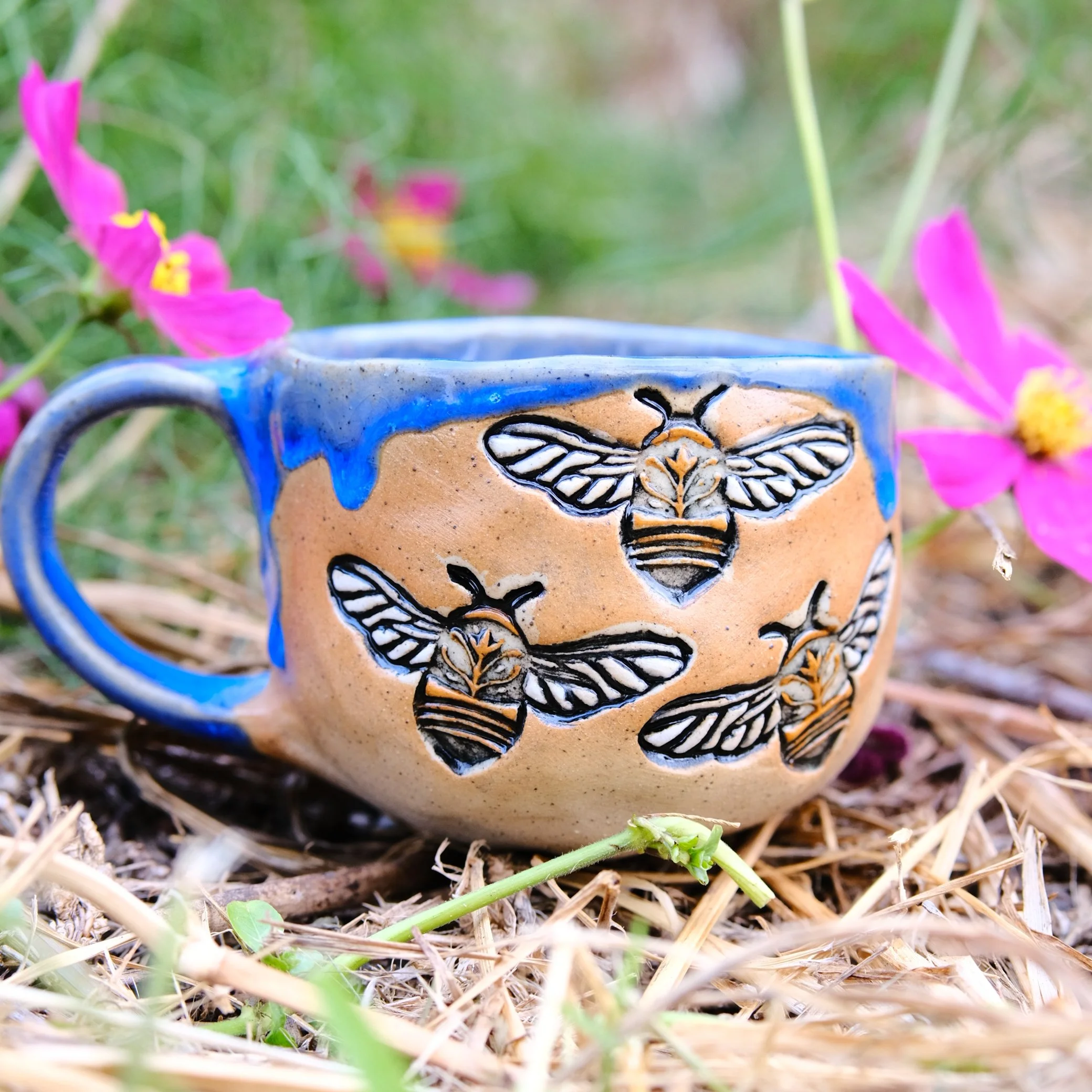 handmade ceramic bee mug with three bees design australian pottery