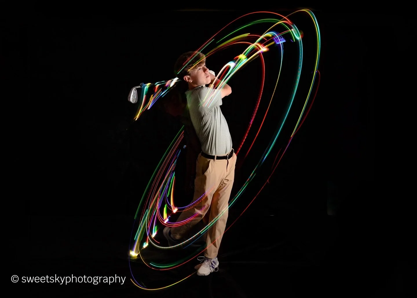 Playing around in the studio with a fun photography technique, long exposure, and I think this one is so cool! ⛳️✨
He picked up golf just a year ago and I&rsquo;ve loved watching him grow so much as a golfer. More confidence, discipline, and passion.