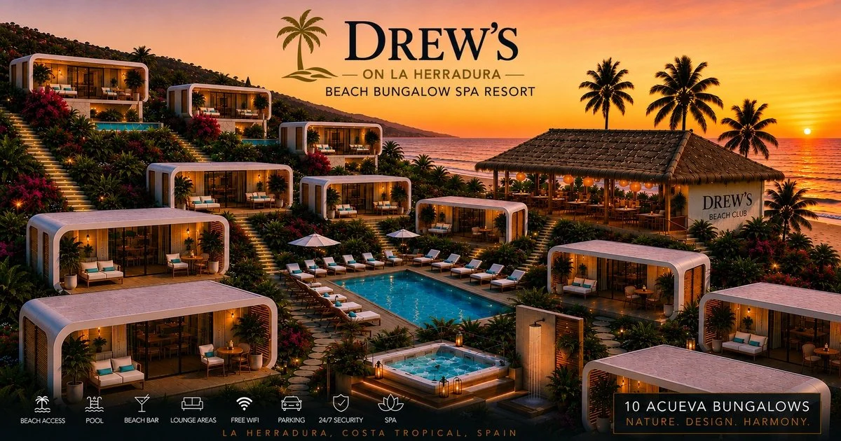 Drew's on La Herradura Beach Bungalow Spa Resort
