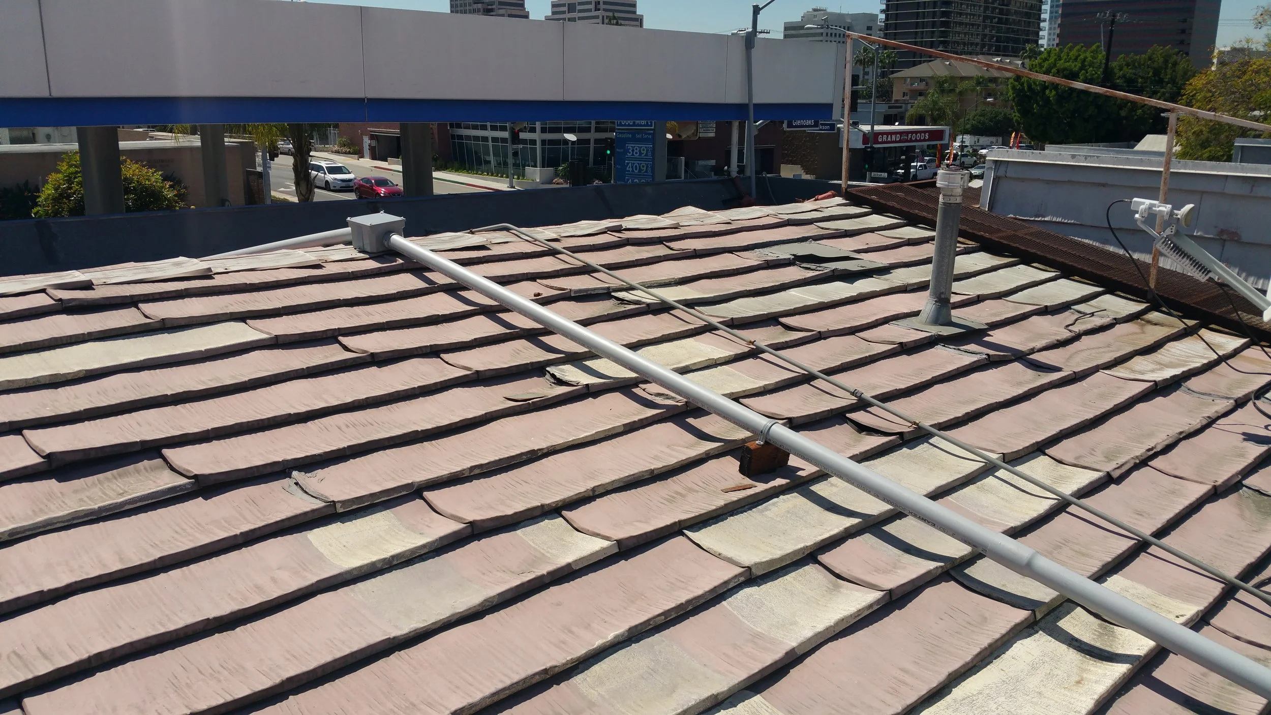 The Project required a full recondition of the infrastructure, including 26+ cameras, rewiring, rack installation, and power management. All components were corrected, reorganized, and stabilized to ensure a reliable and long lasting installation.