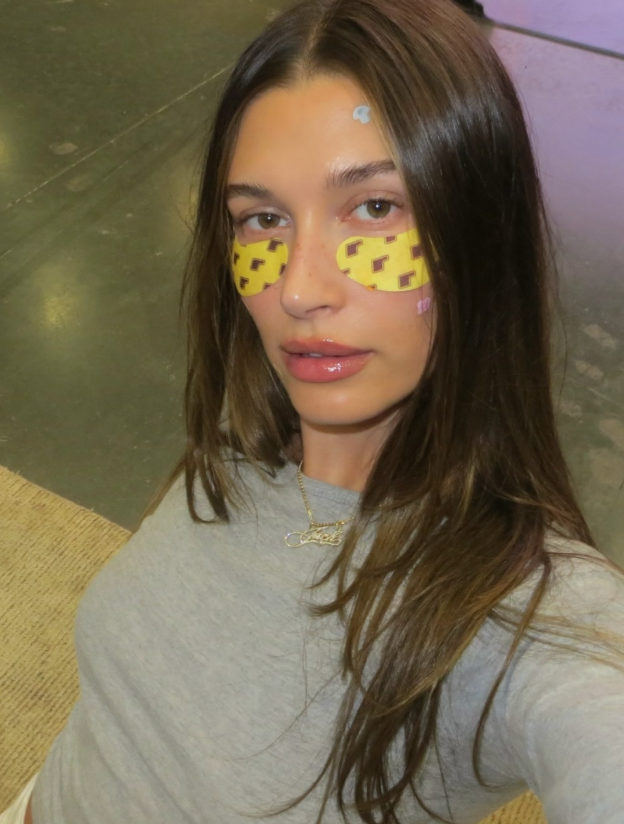 rhode caramelized banana peptide lip treatment