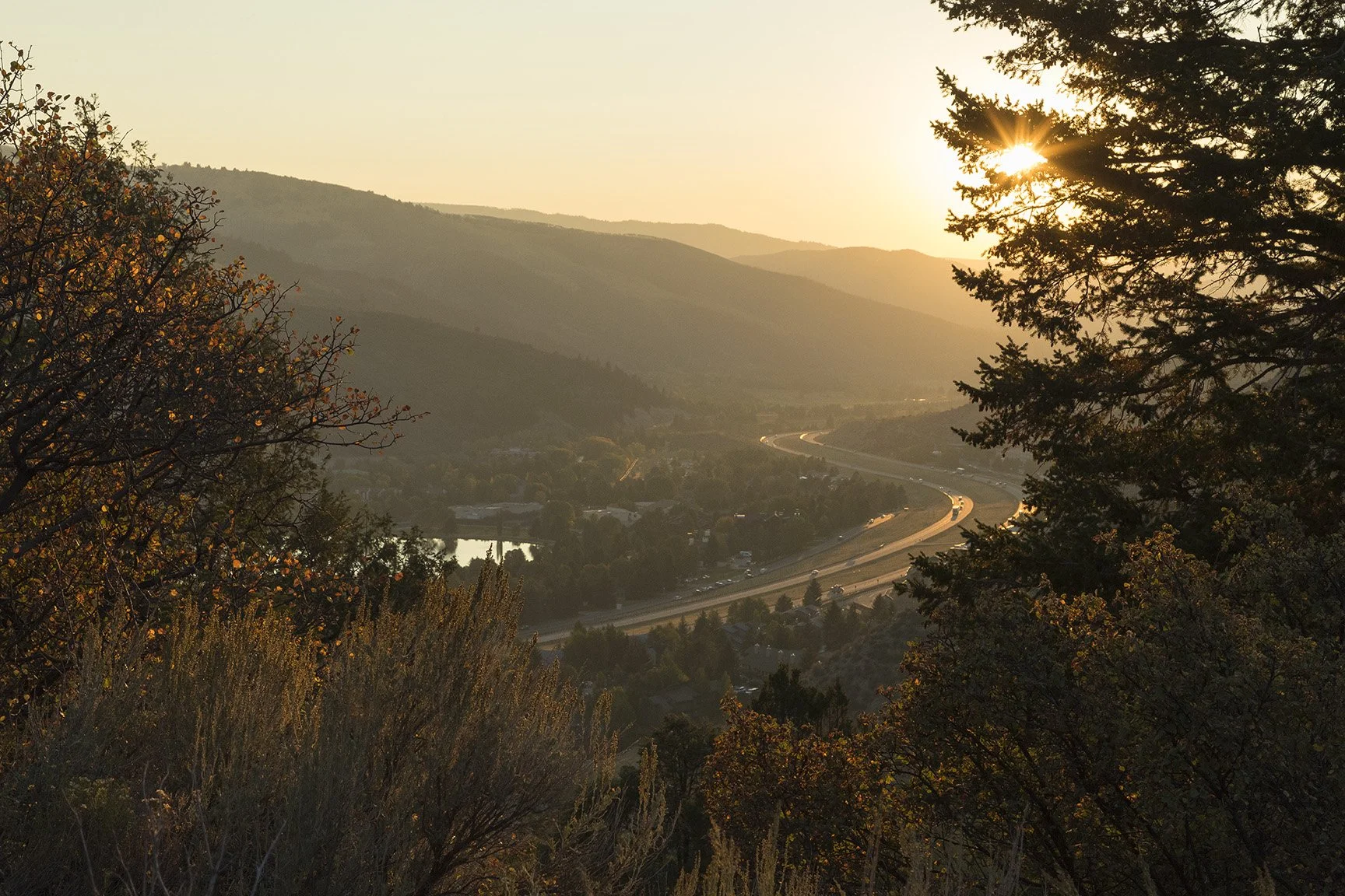 I-70 PASSING THROUGH AVON