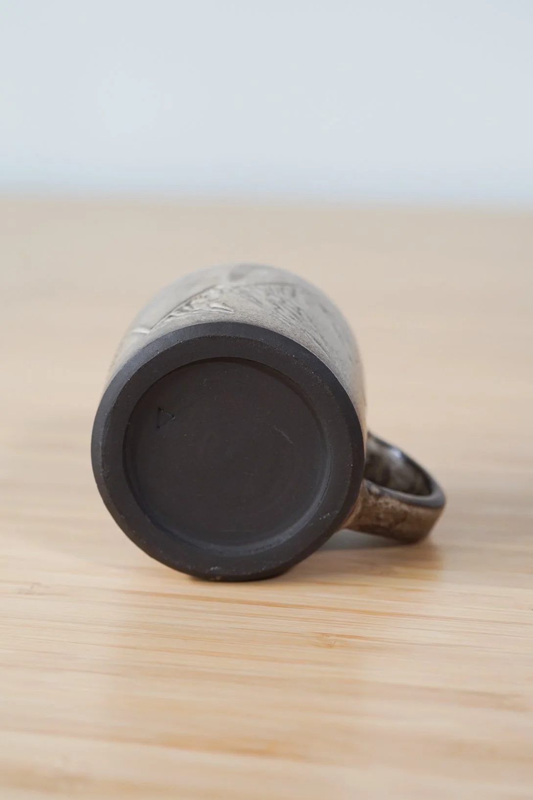baby_mountain_mug_bottom.jpg