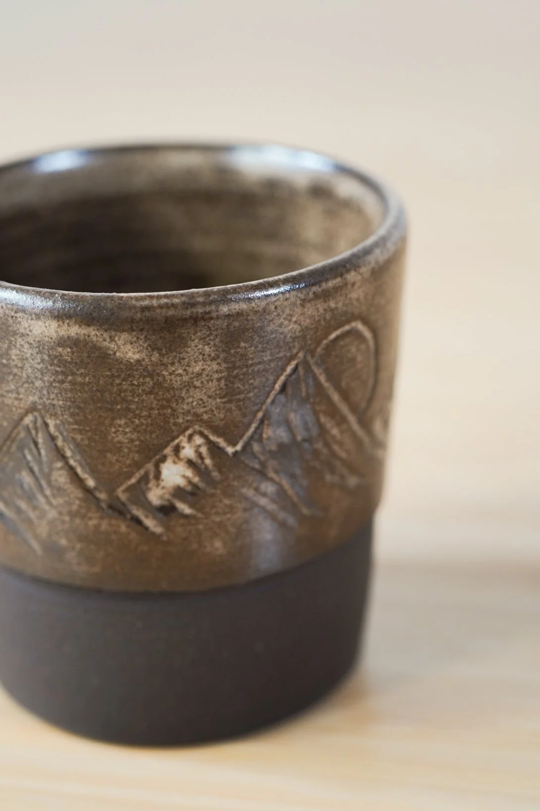 mountain_bevel_espresso_cup_2_detail.jpg