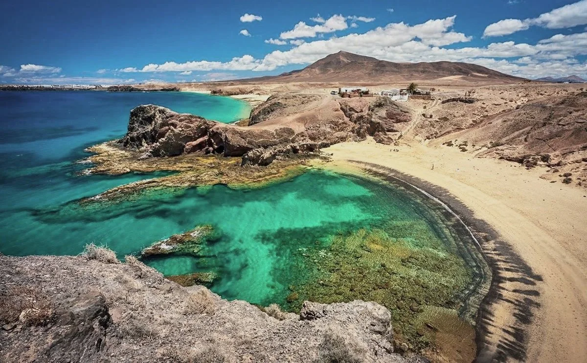 PAPAGAYO BEACH
