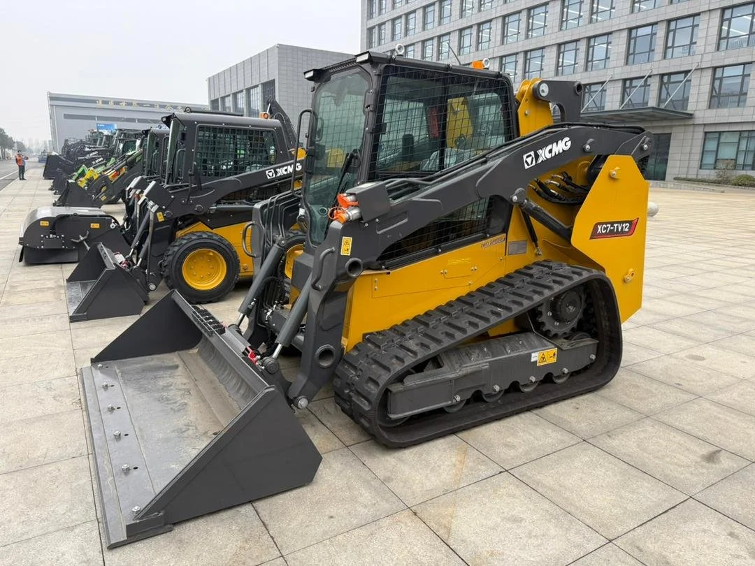 XCMG XC7-TV12 Track Loader