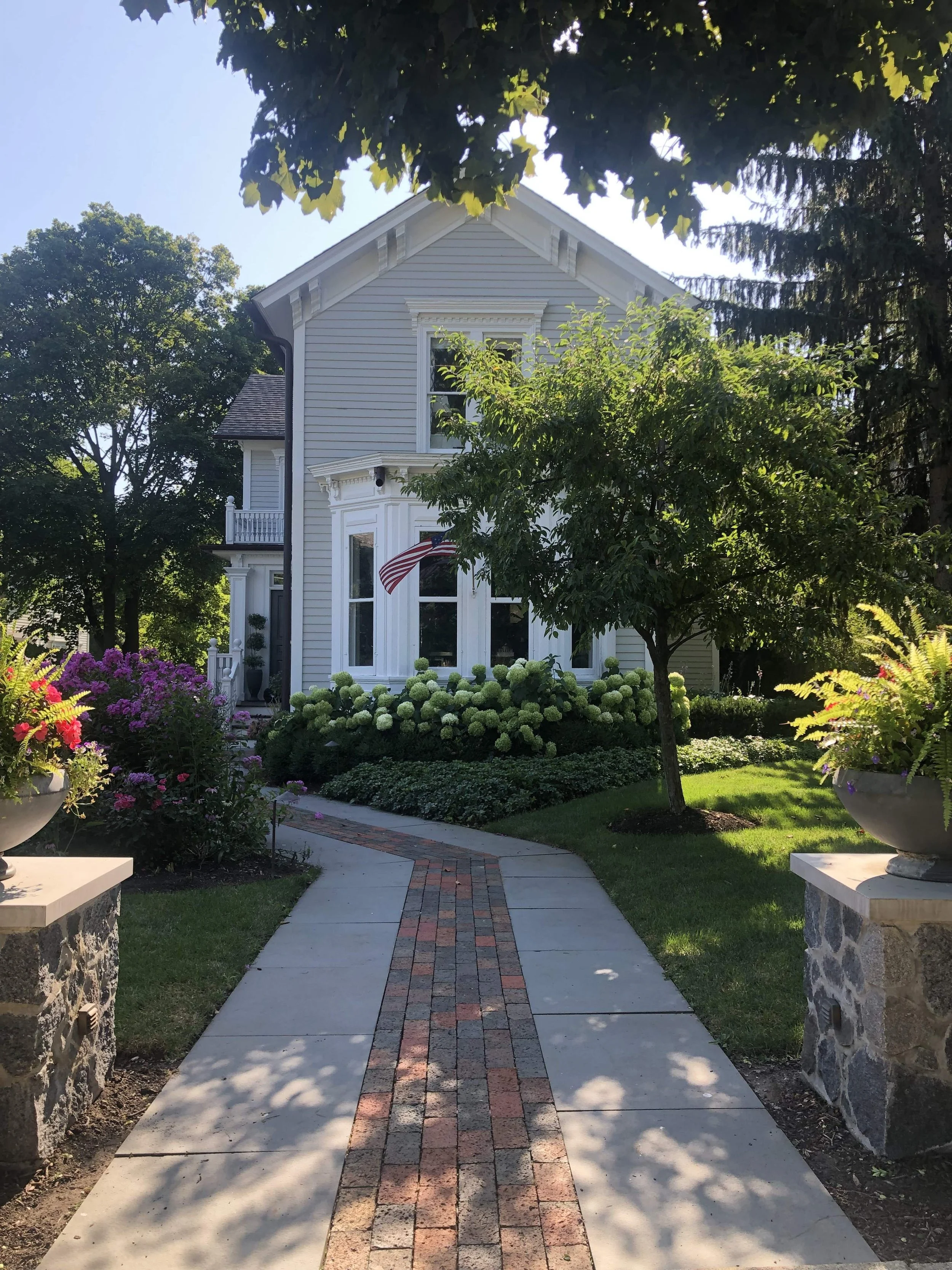 Paver and brick walkway in Long Grove, IL