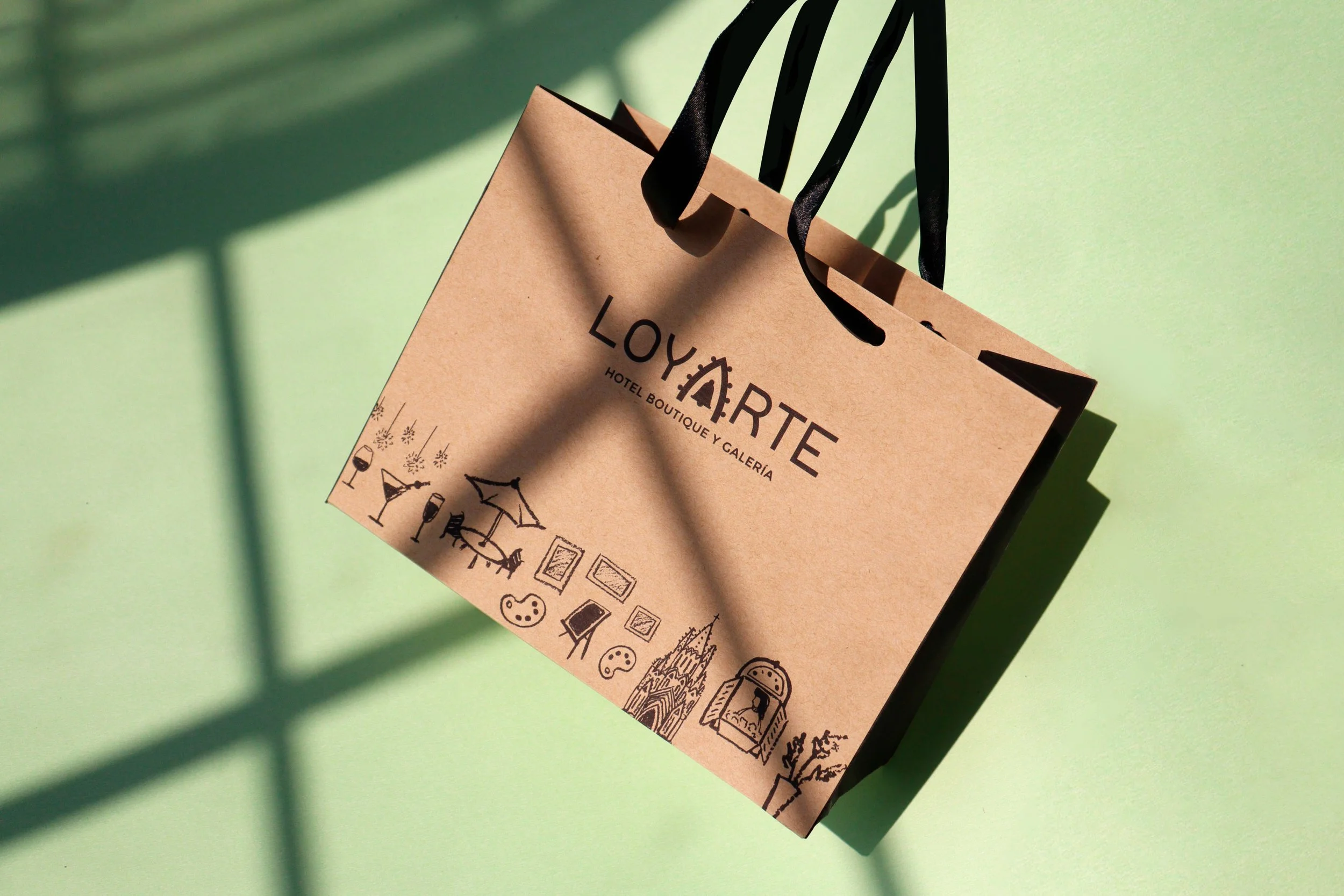 Aplicación de branding: Bolsa yute