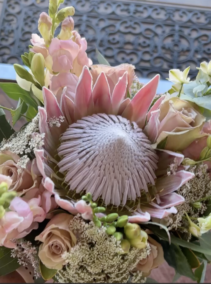 Wedding Flowers, Bridesmaids and Boutonnières