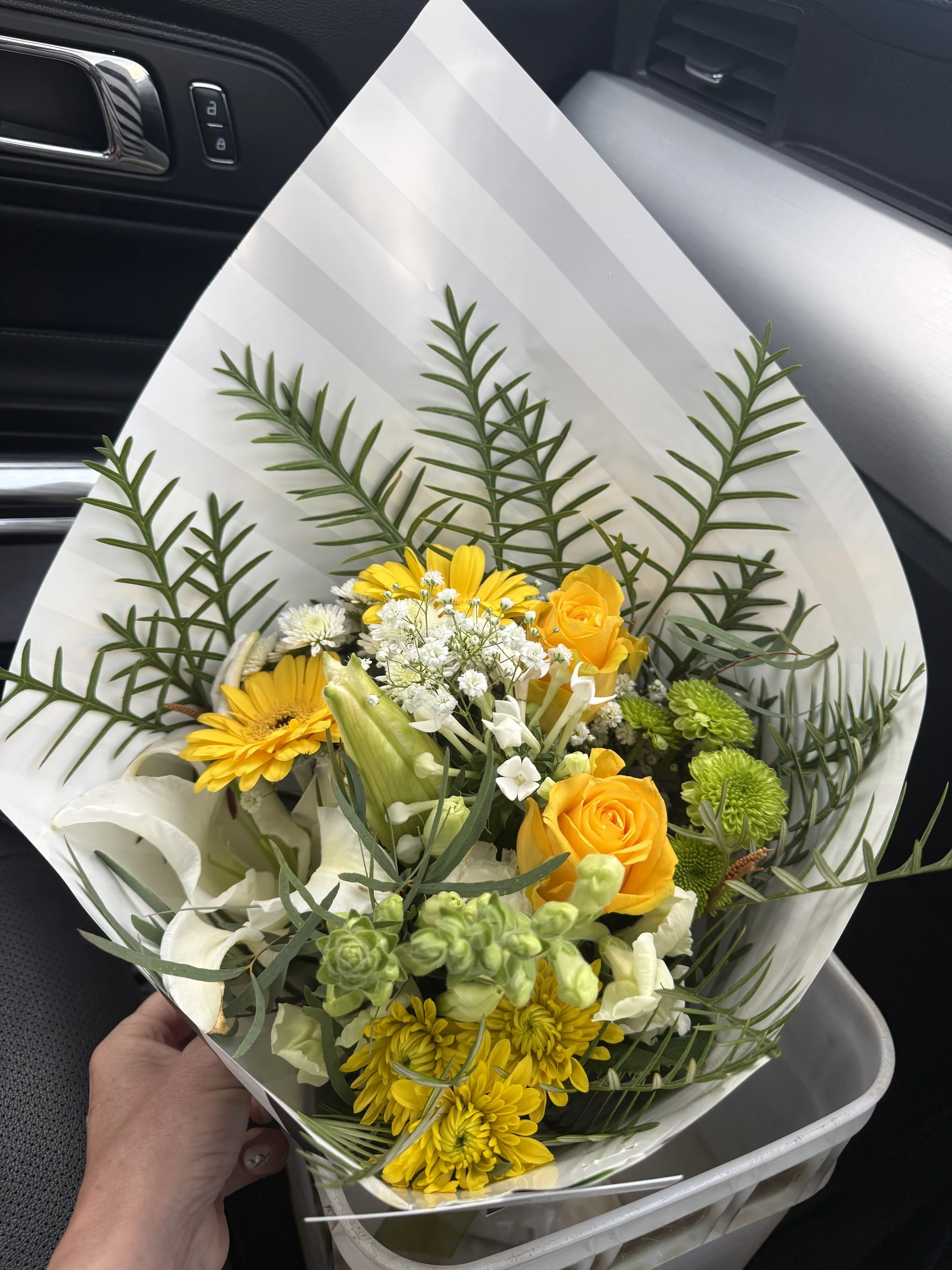 Sympathy Arrangement / Bouquet