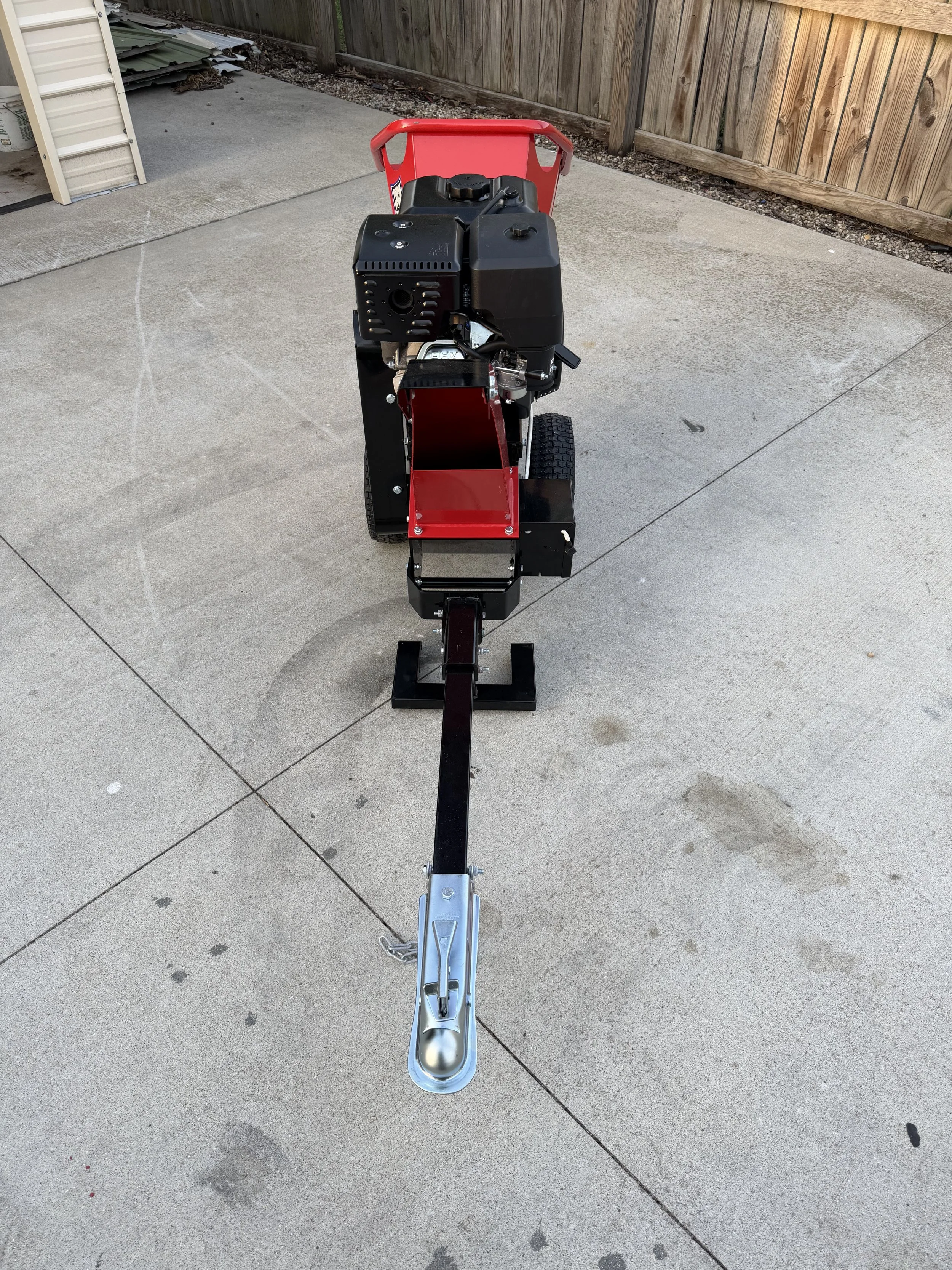 Wood Chipper: Hitch