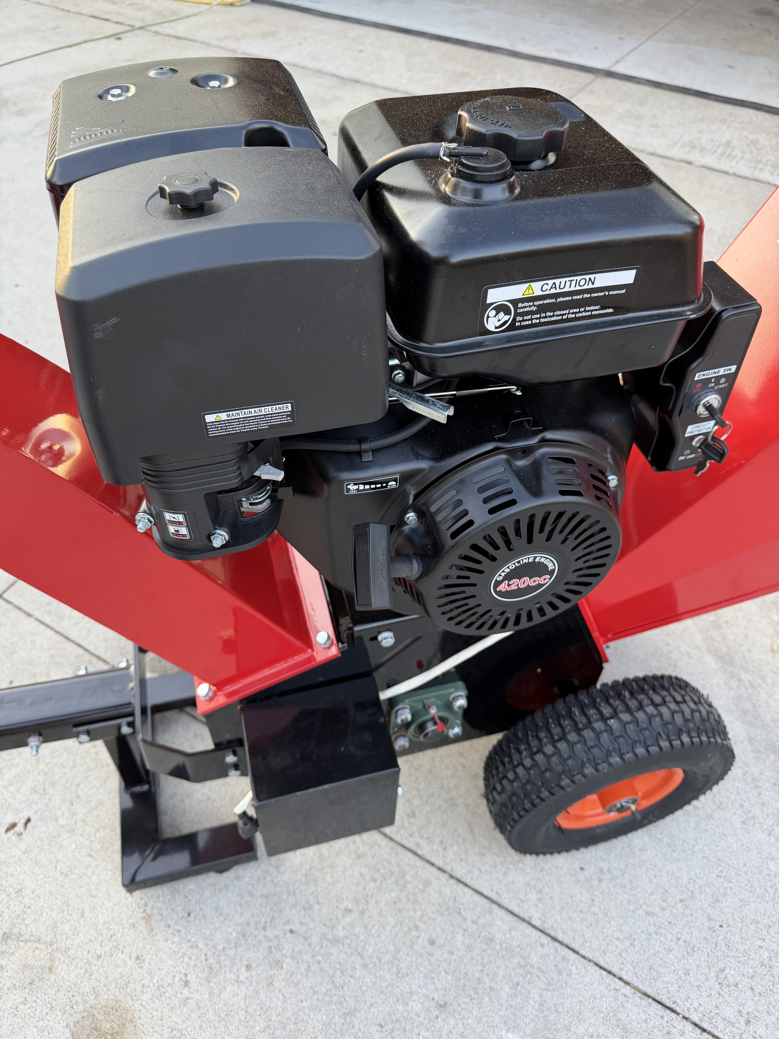 Wood Chipper: Gas Motor