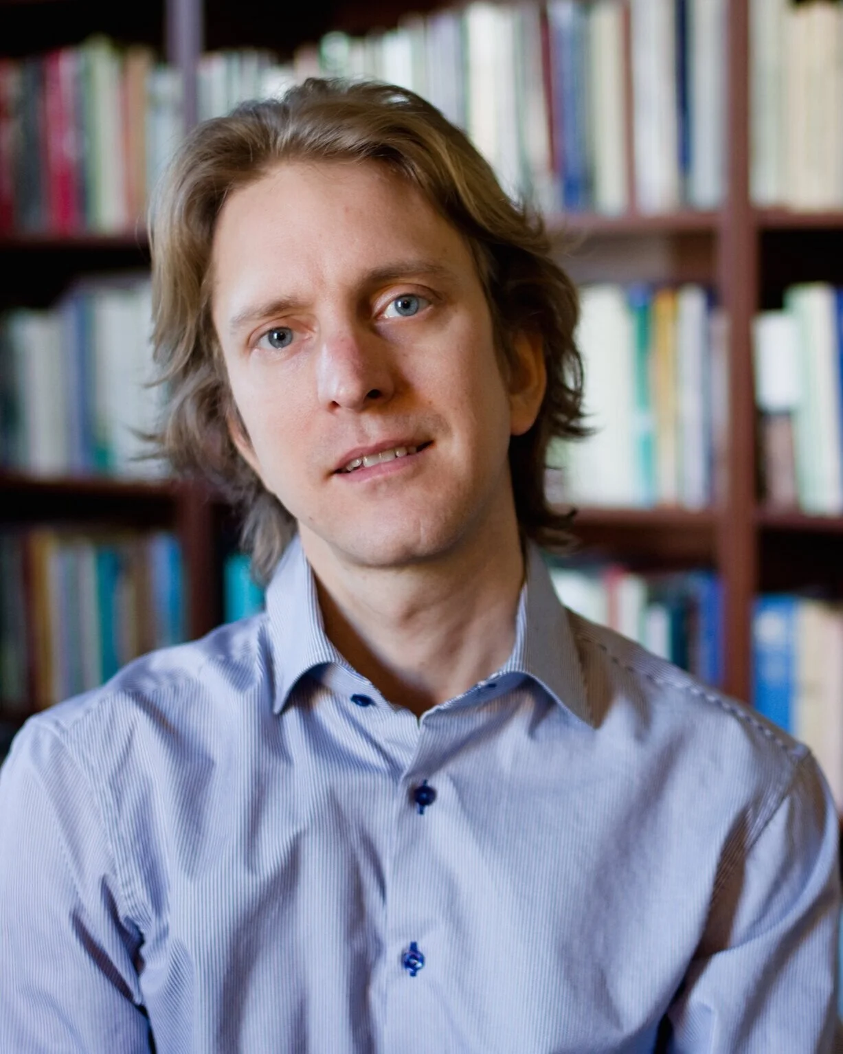 Lindahl+Portrait_medium.jpg