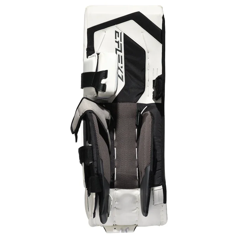 ccm-eflex-7-9-chicago-intermediate-goalie-pads-1498330-818x818-g2.webp