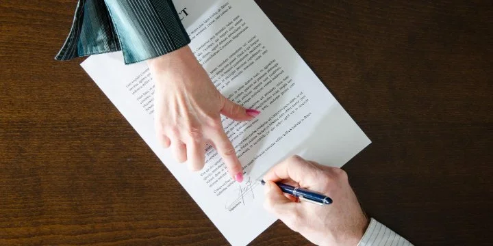 Elaboración de contratos