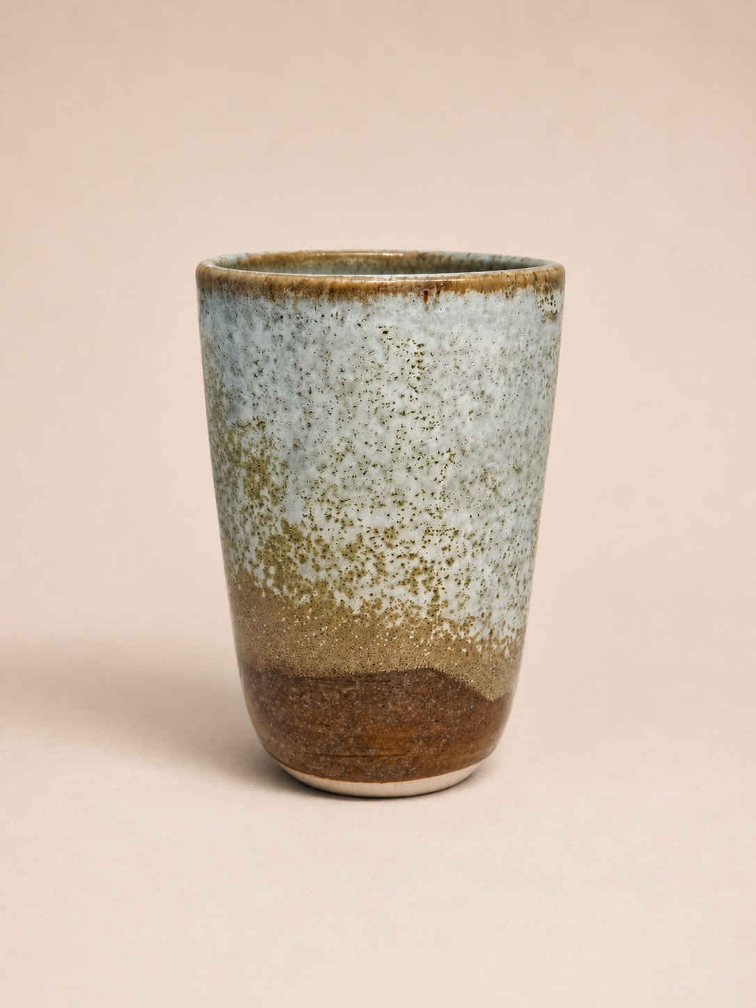 Ochre Snow Cup