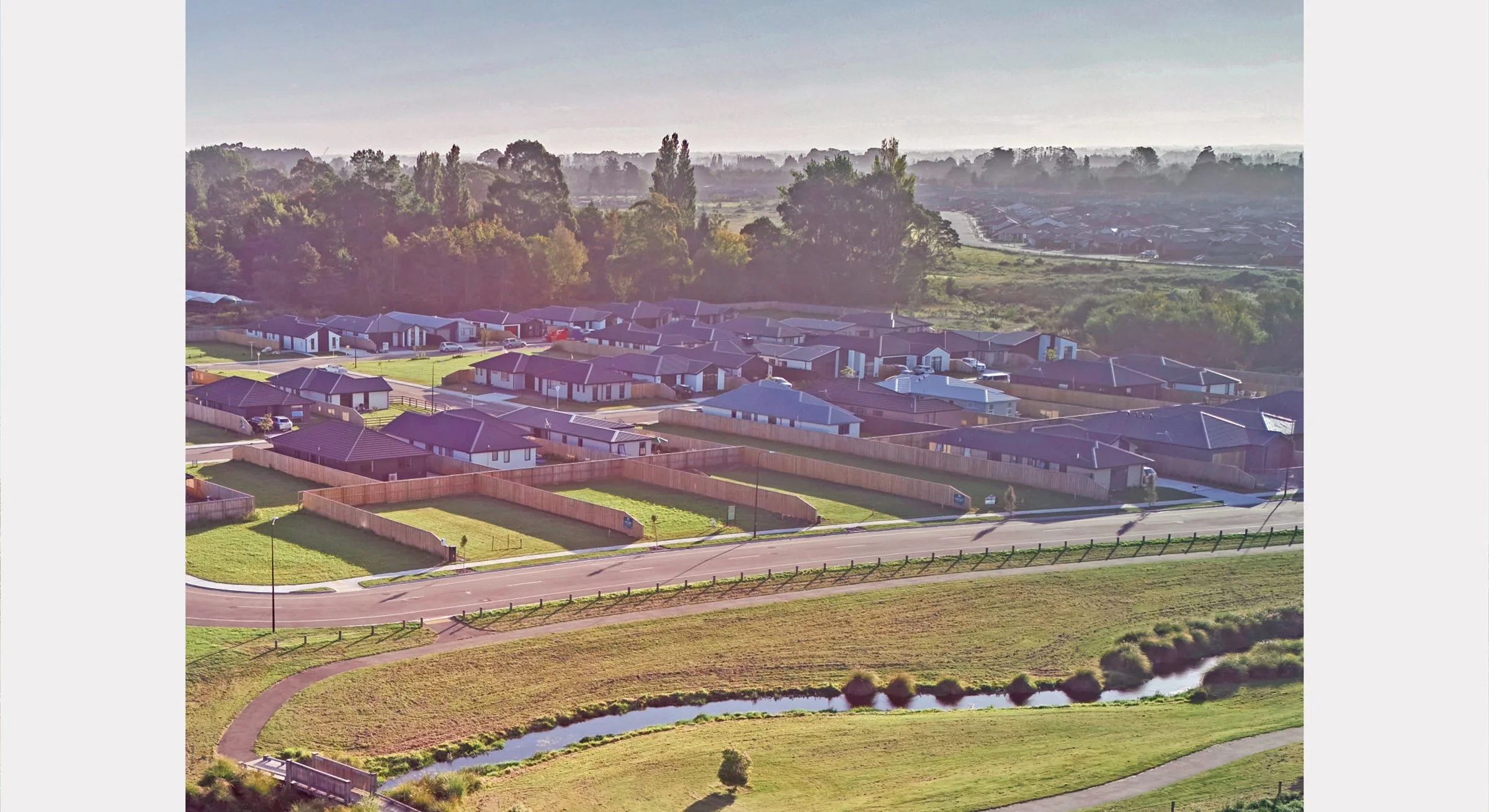 An aerial view of Streamside, Ravenswood
