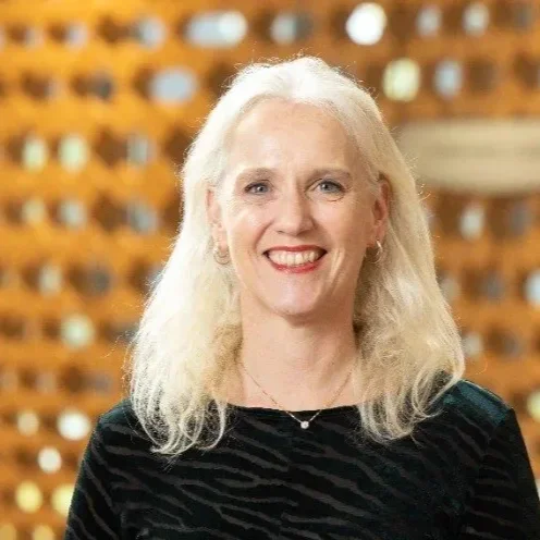Gem Spotlight - Sally de Guingand