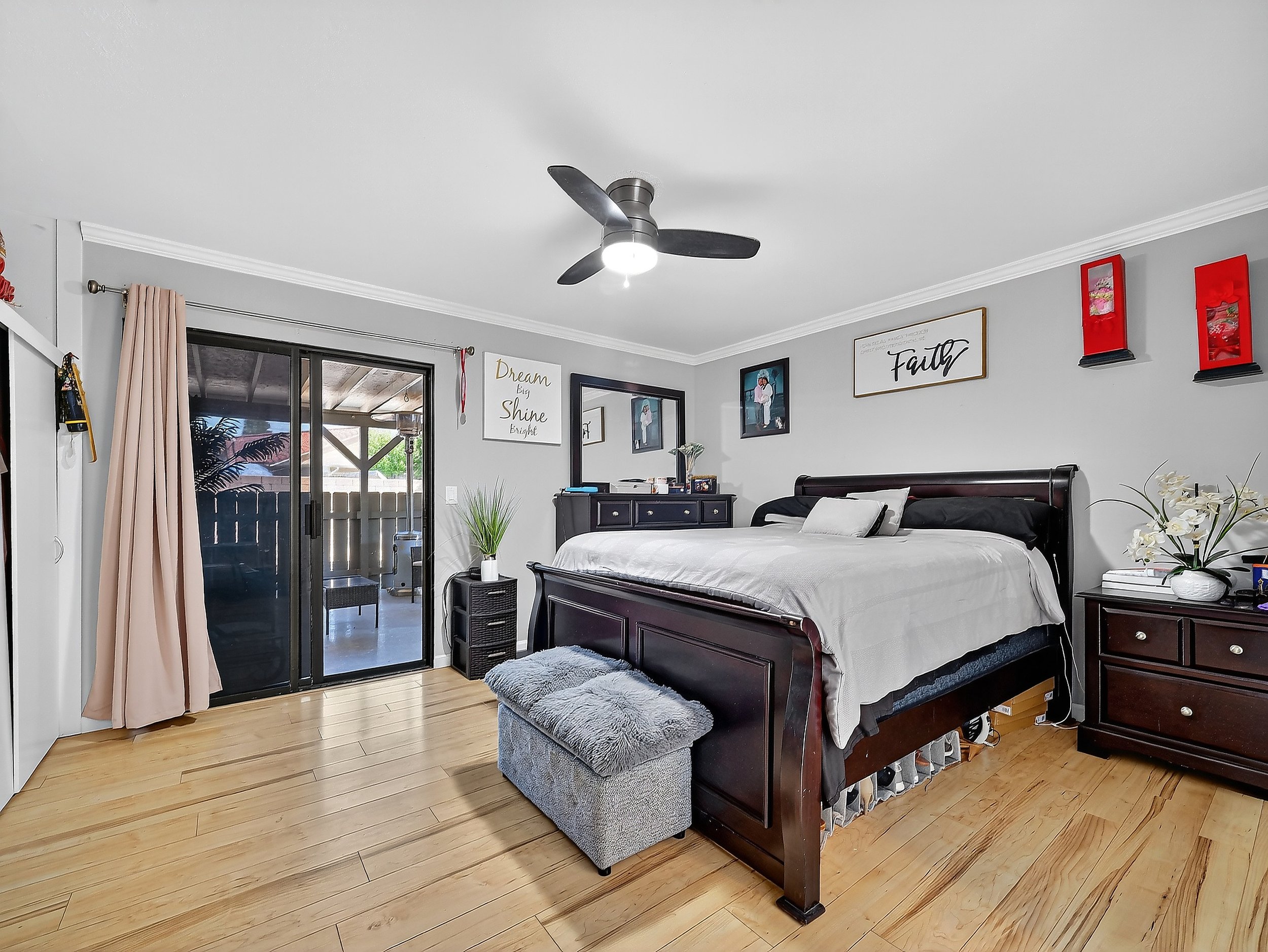 Standard Photo Package