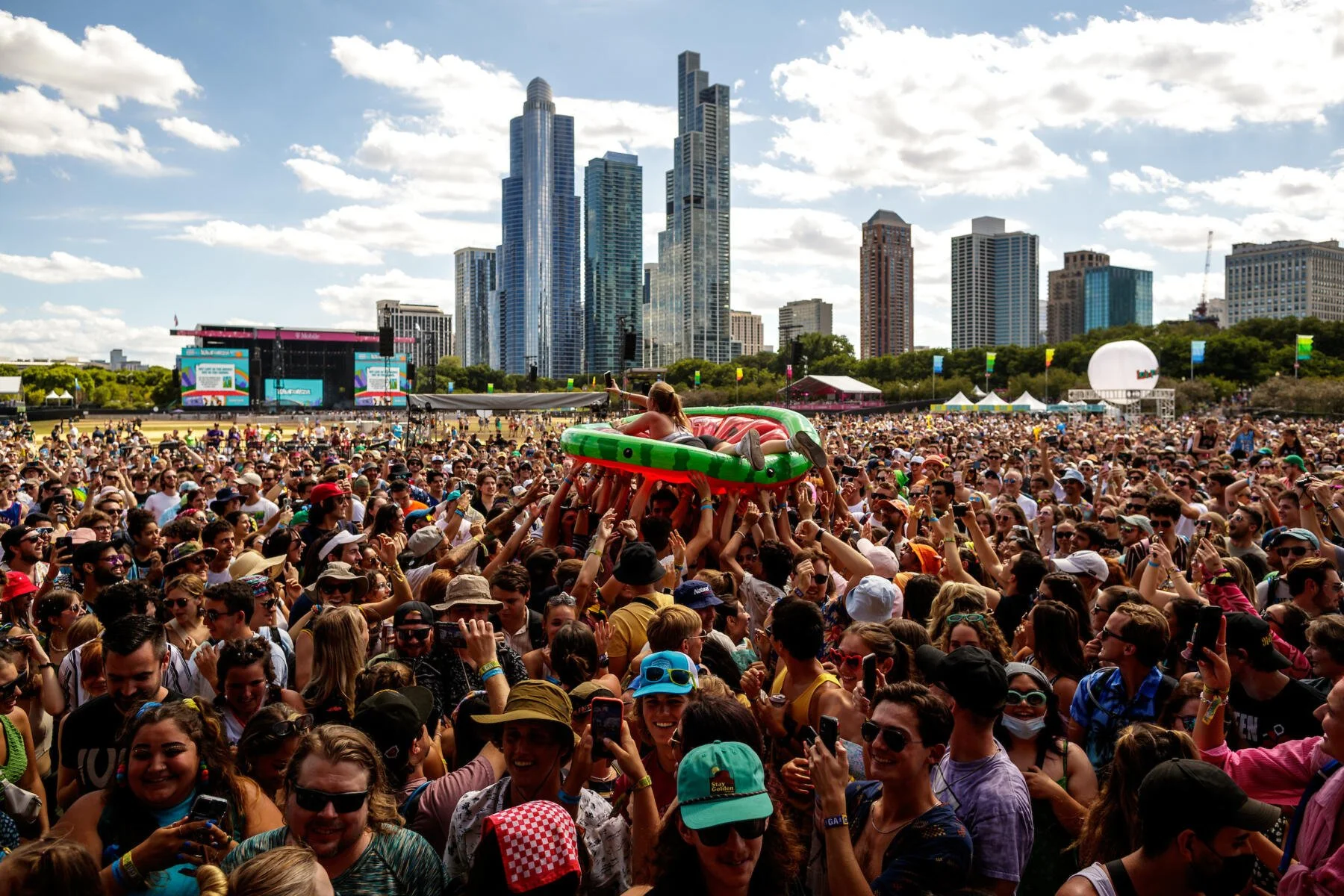 LOLLAPALOOZA