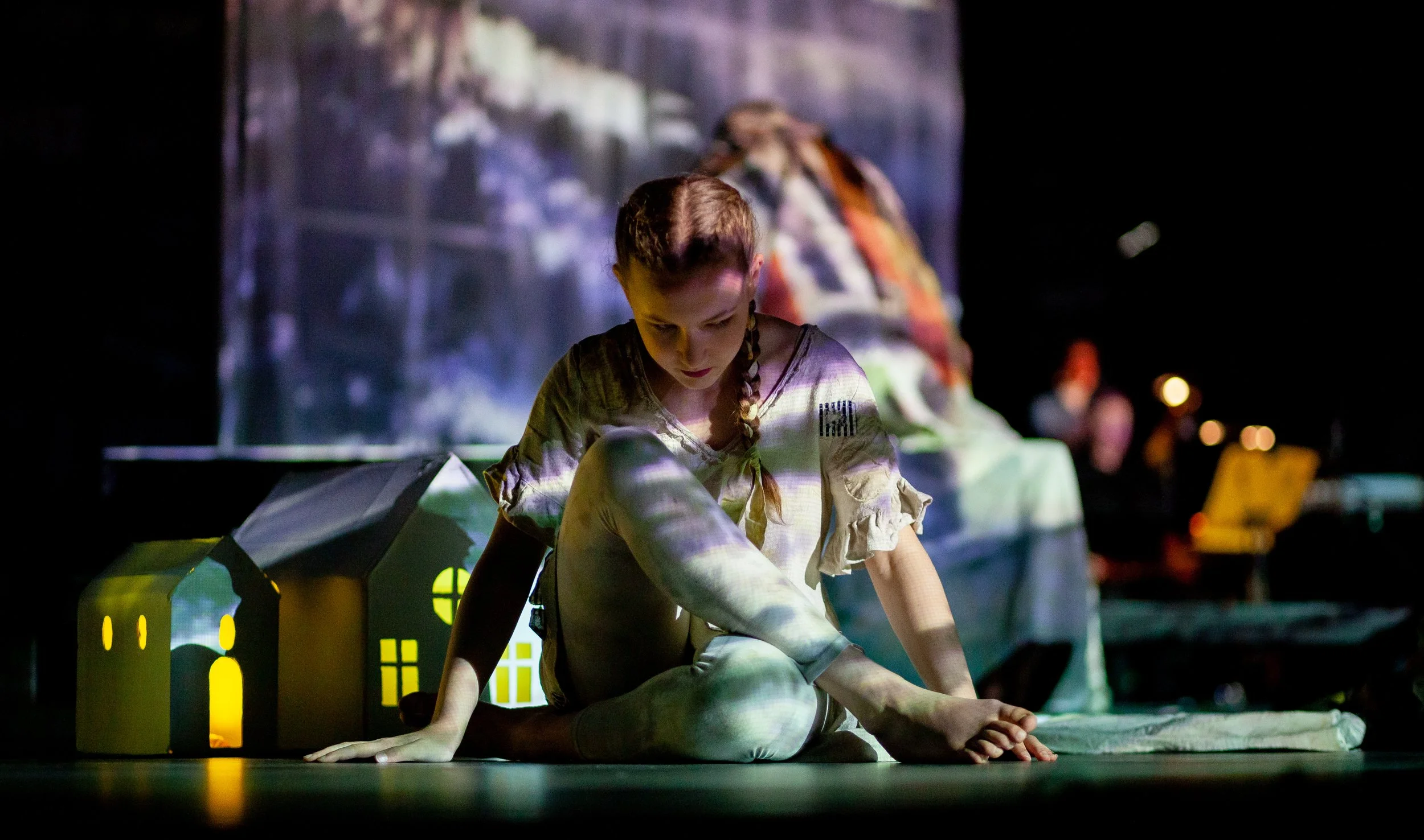 Imogen Taylor in Caretaker of Lost Selves. Image by Bob Symons.jpg