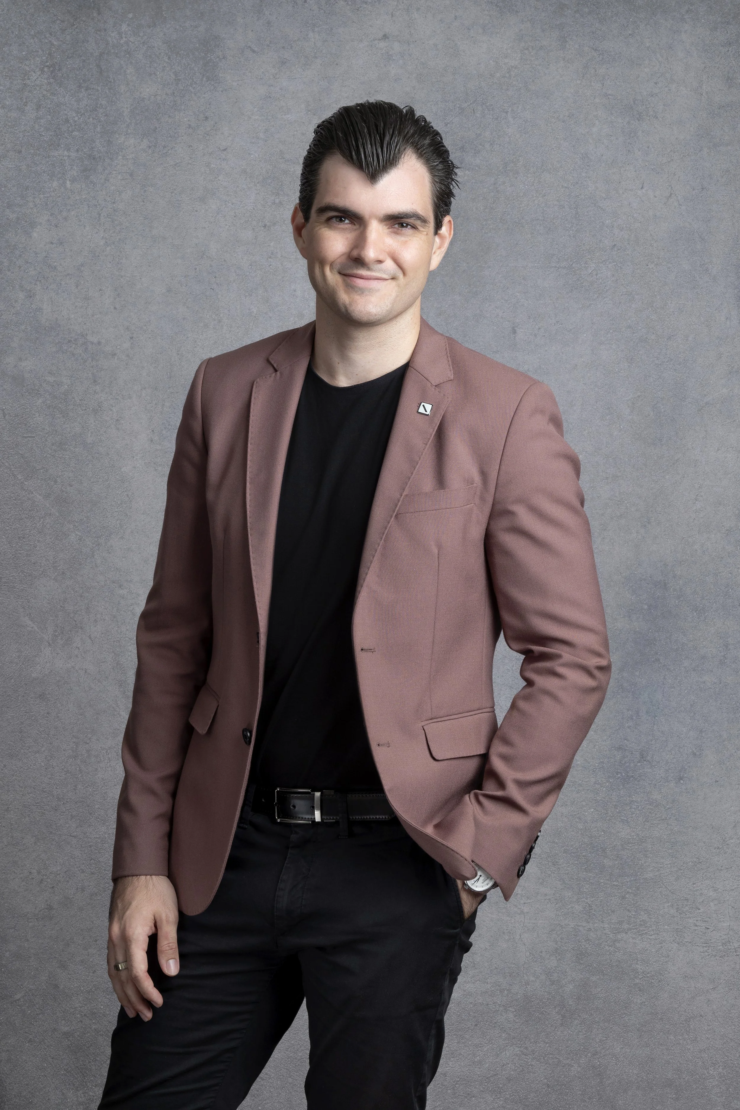 Tim Lyon, Cairns Apartment Specialist. Specialising in Apartment sales in Cairns City, Cairns North, Westcourt and Parramatta Park